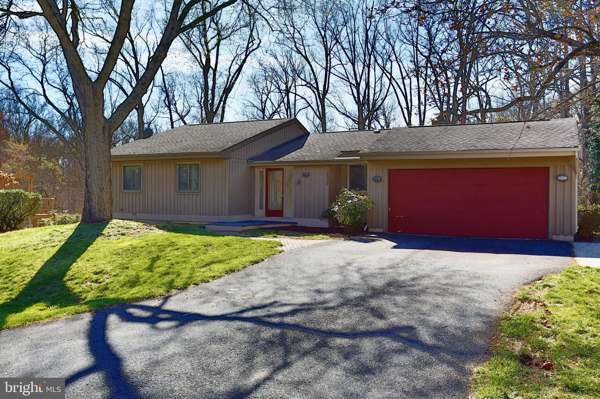 OFFERS  DEADLINE IS TUESDAY APRIL 6 AT 4 PM. Freshly remodeled 4-bedroom, 3-full bath, 2-level home on a cul-de-sac in the heart of North Potomac. You'll be amazed at the amount of sunlight on both levels! Hardwood floors in most areas, ceramic tile floor in kitchen and laundry room. New windows, new HVAC, new paint. Huge deck overlooks X-large (0.6 of an acre) private rear yard backing to woods. Lower floor is like a large apartment with its own level walk-out entrance, multiple full-size windows, recroom with a fireplace, a legal bedroom, full bath and two dens. Garage and large driveway provide ample parking. A real gem! Wootton HS pyramid.