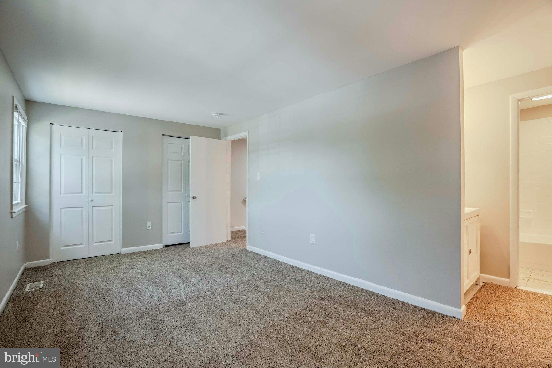WILLIAMSTOWN - Residential