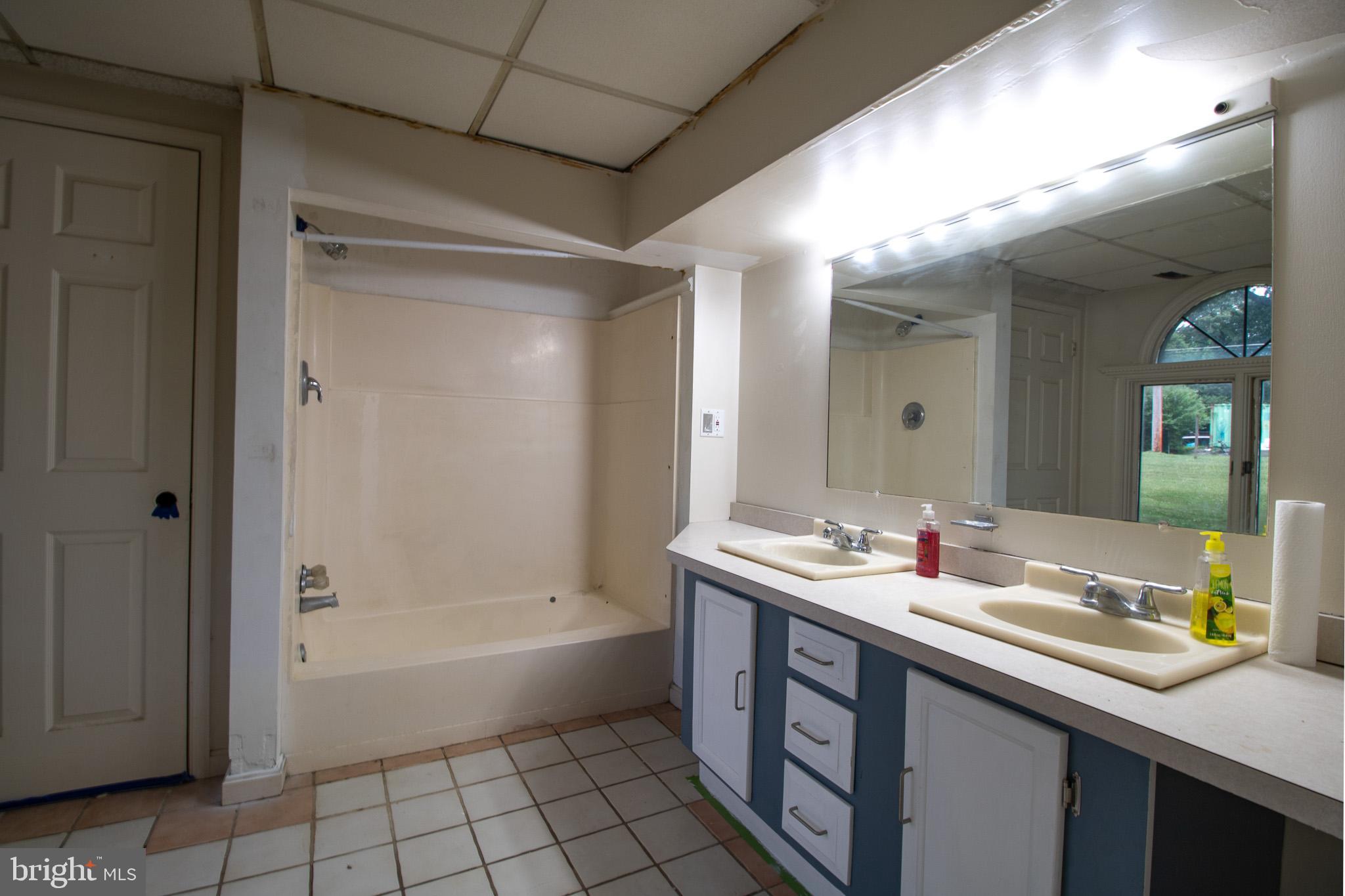 HARPERS FERRY CAMPSITES - Residential