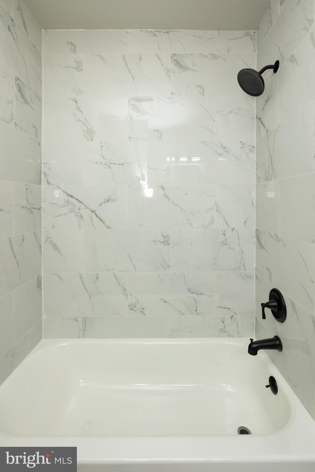 WALBROOKE MANOR - Residential