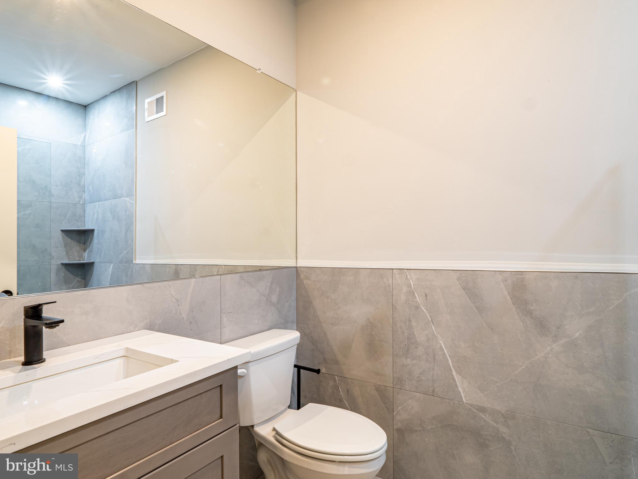 BELLA VISTA - Residential Lease