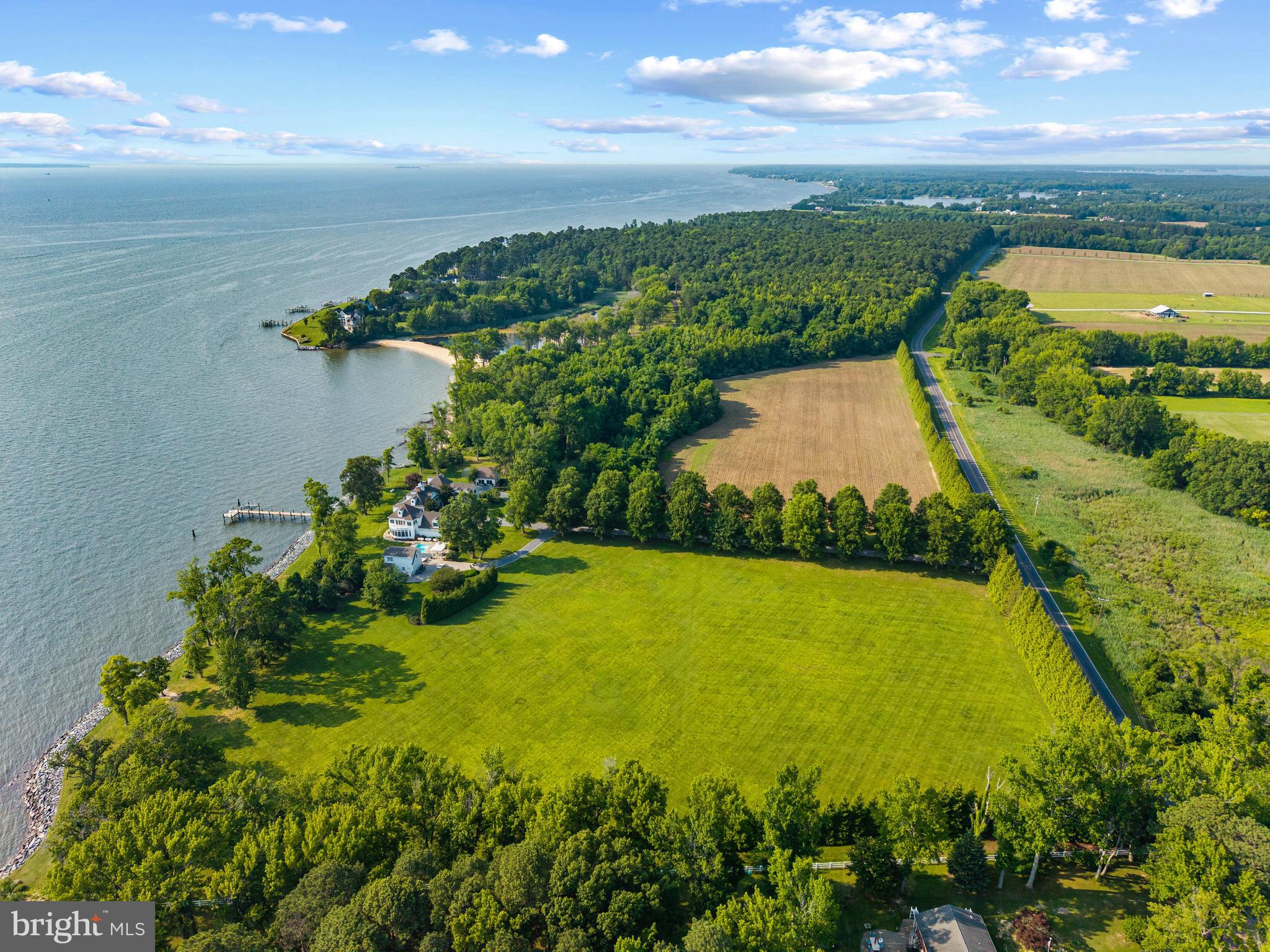 SHORES OF BLOODY POINT - Residential