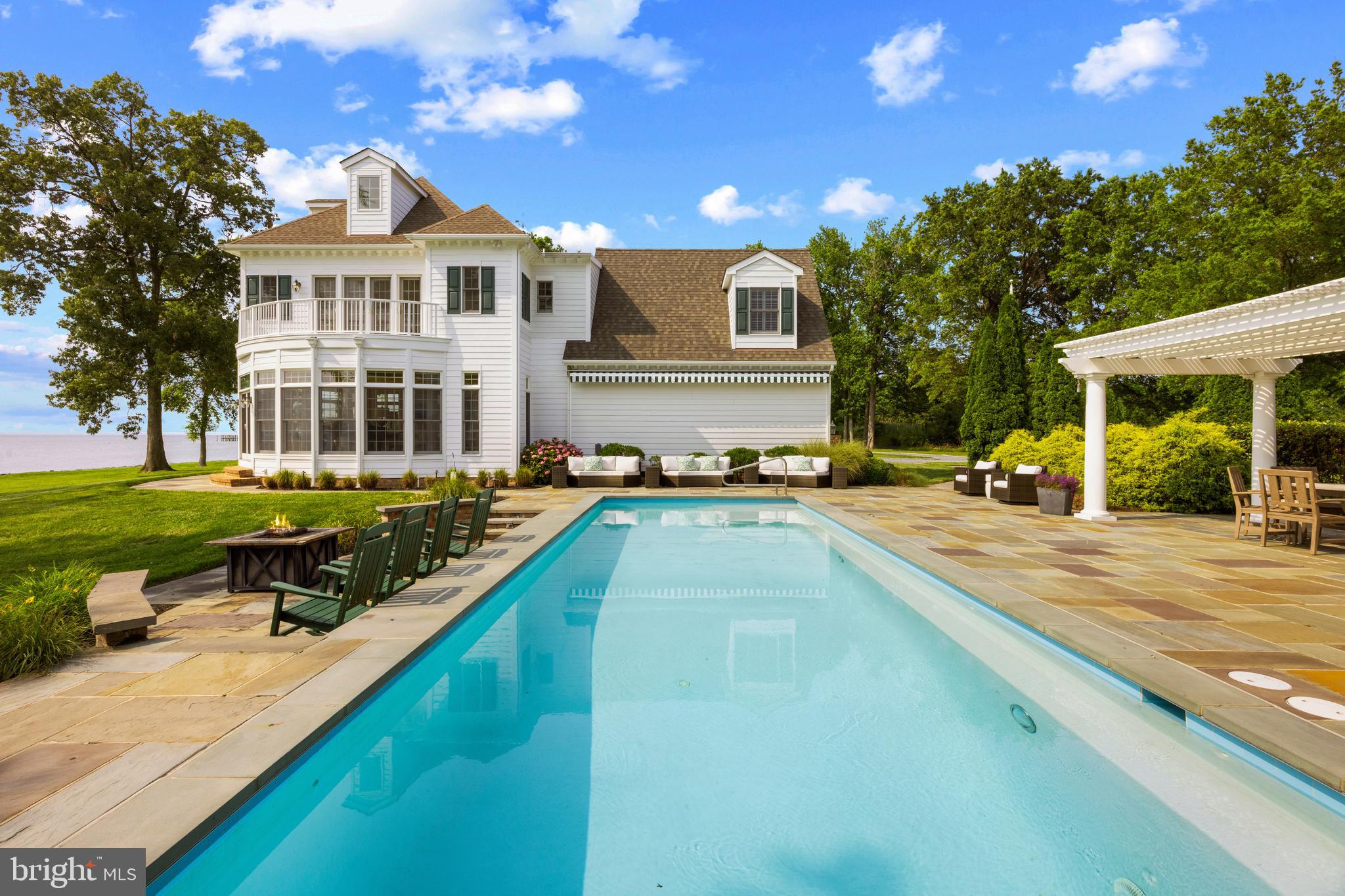 SHORES OF BLOODY POINT - Residential