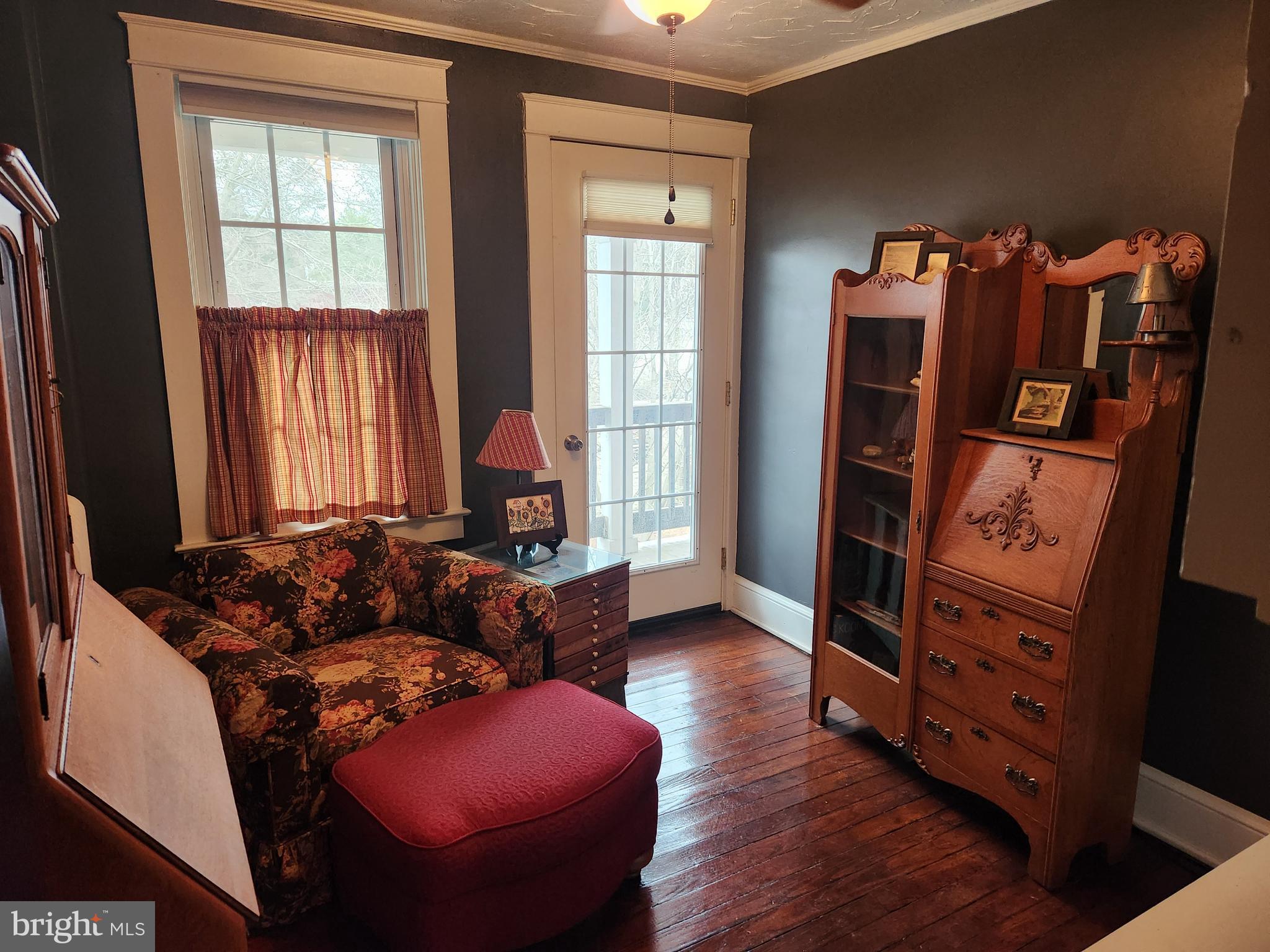 NORTH EAST LANCASTER - Residential