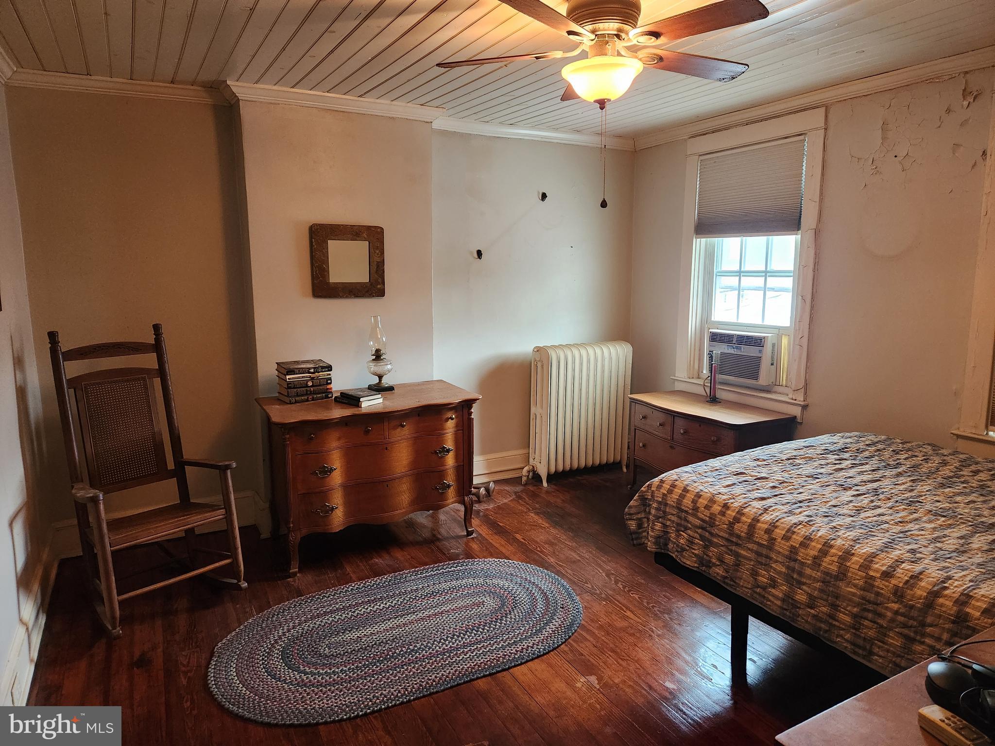 NORTH EAST LANCASTER - Residential