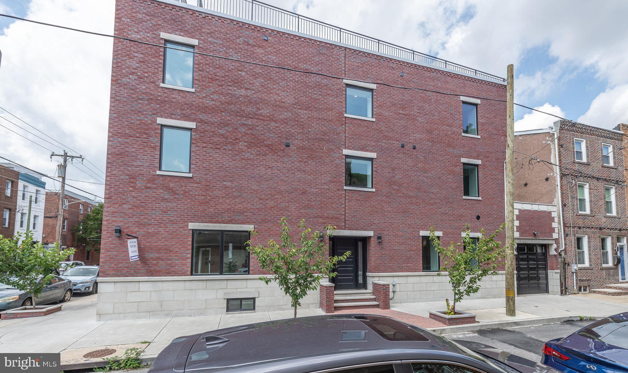 PASSYUNK SQUARE - Residential