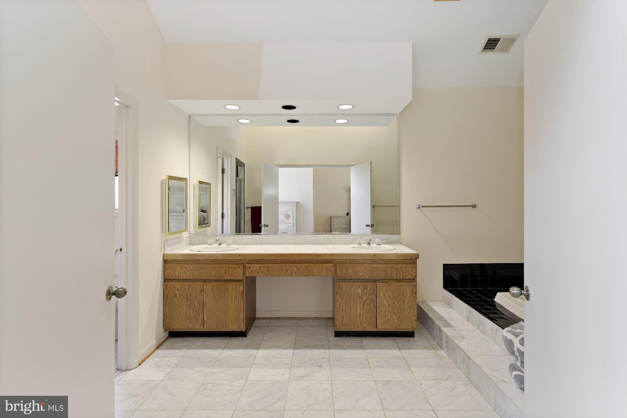 POTOMAC VIEW ESTATES - Residential
