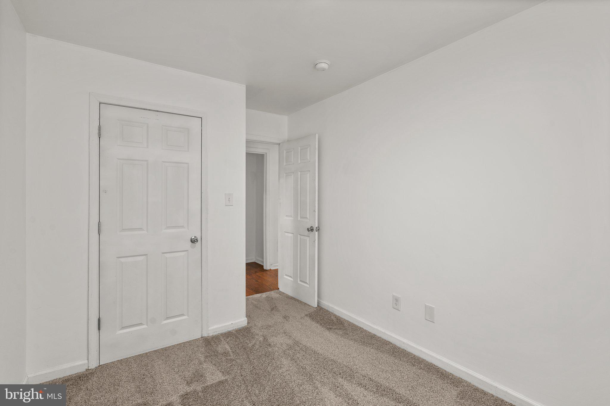FAIRLAWN - Residential