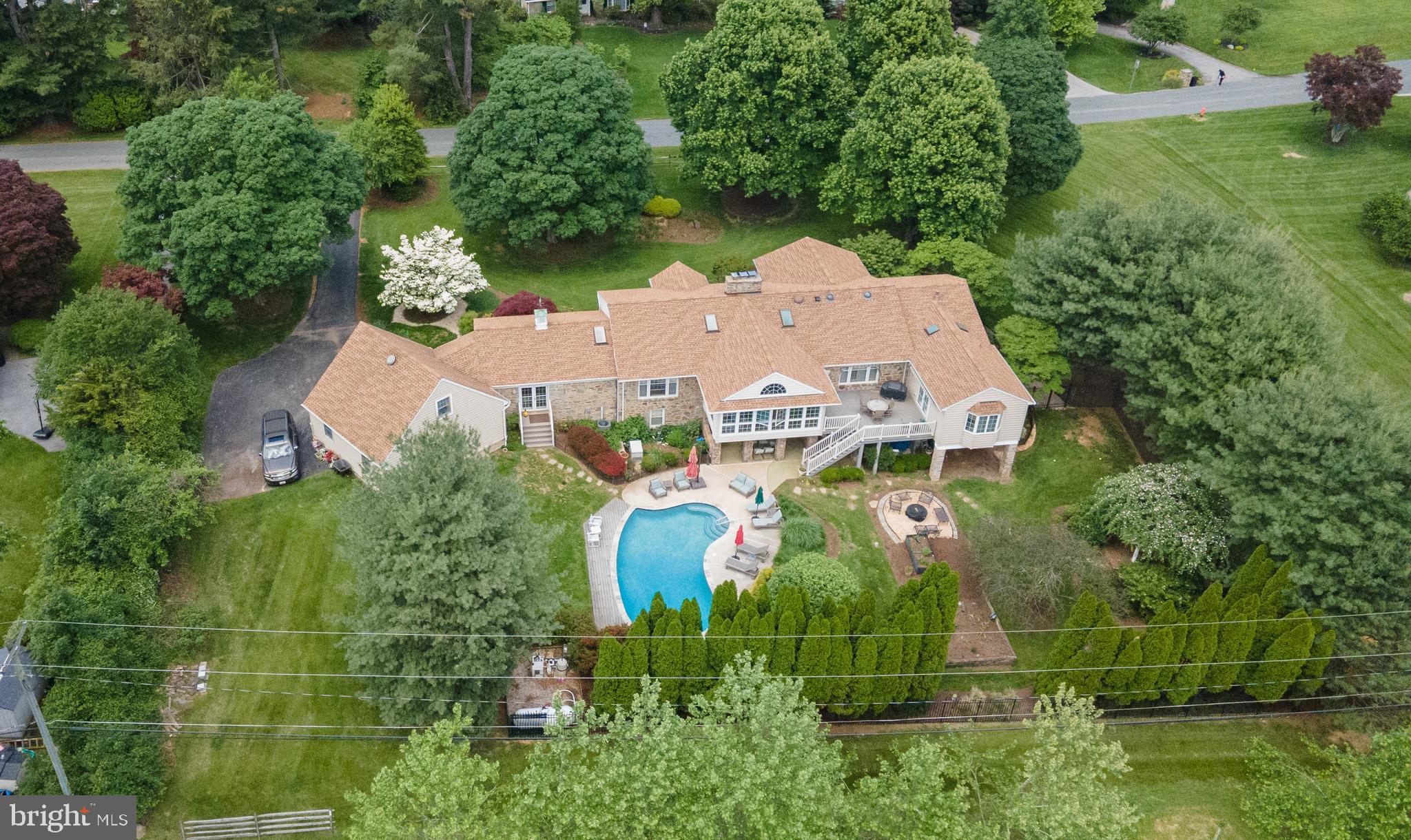 HAMPTON - Residential