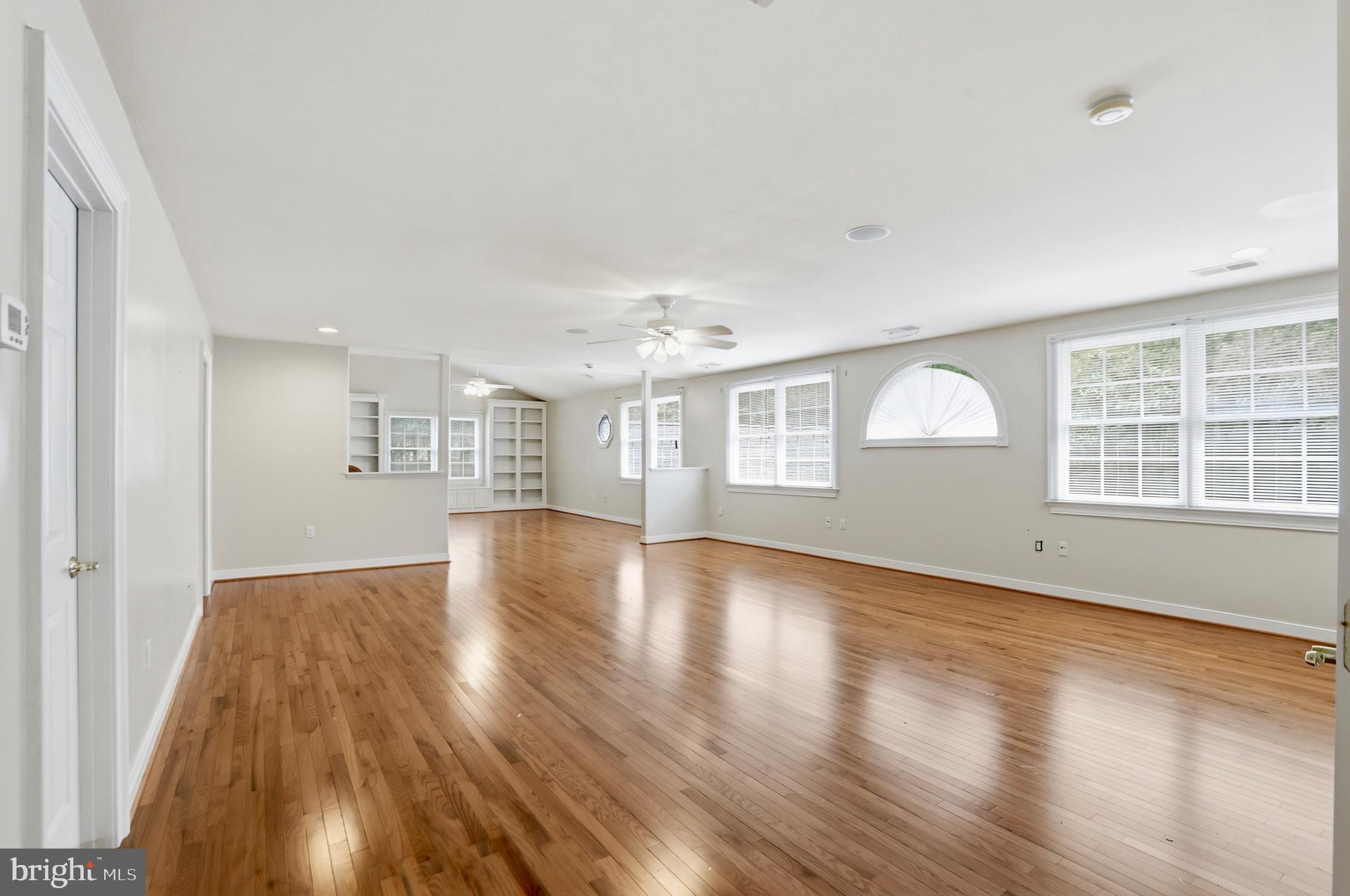 WAPLES CREST - Residential