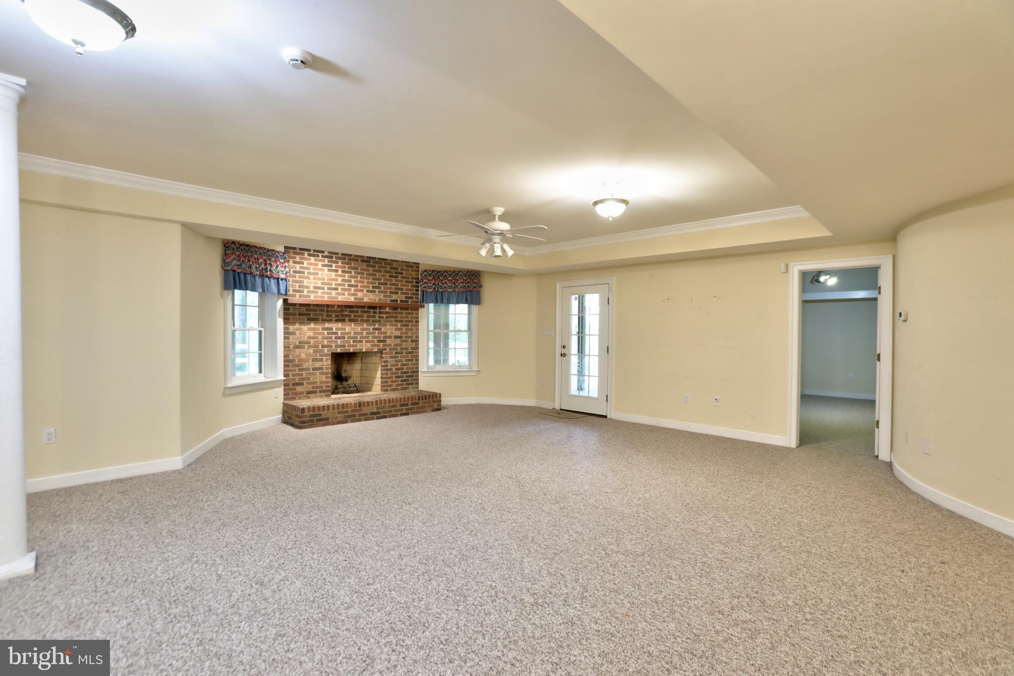 WAPLES CREST - Residential