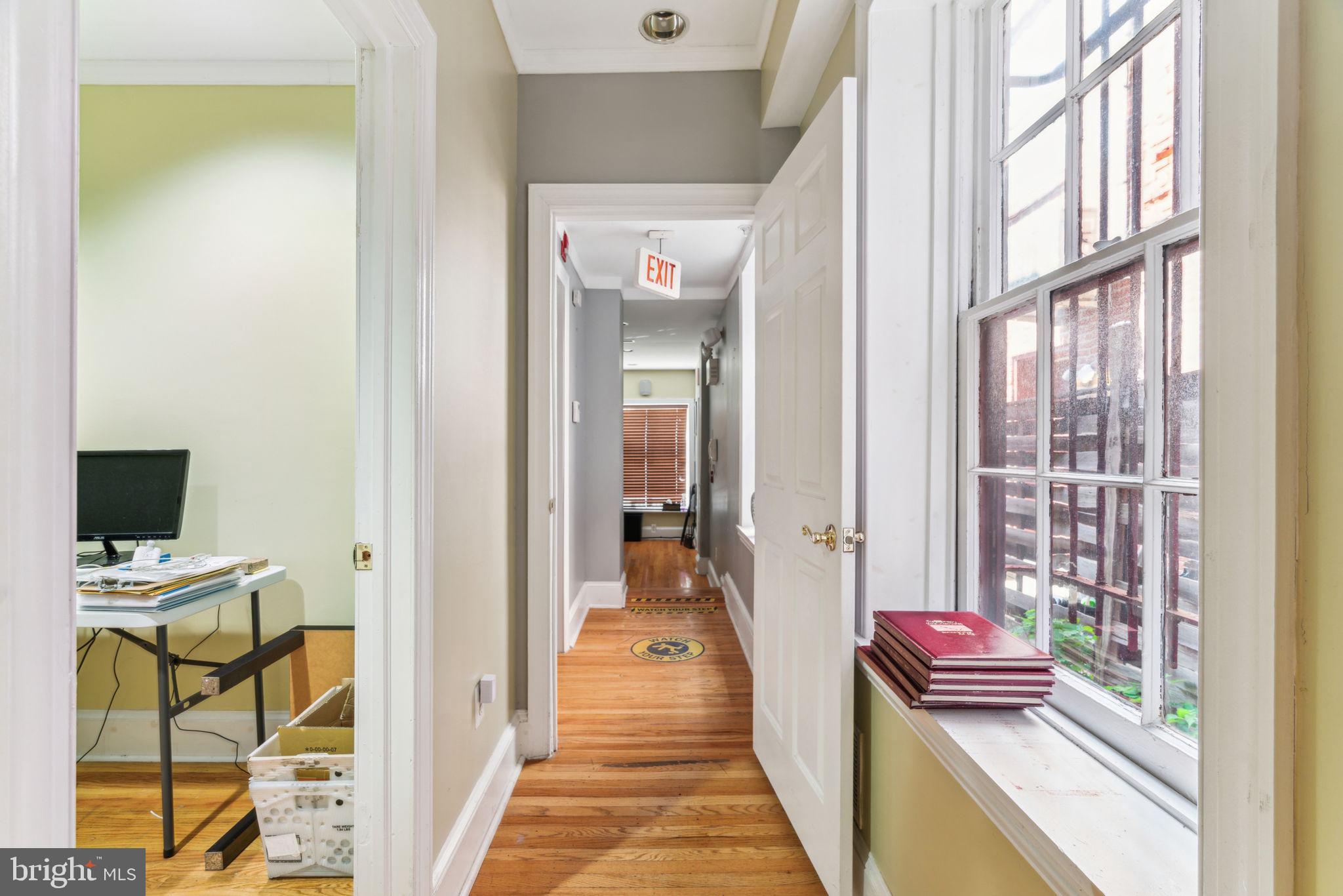 RITTENHOUSE SQUARE - Residential Income