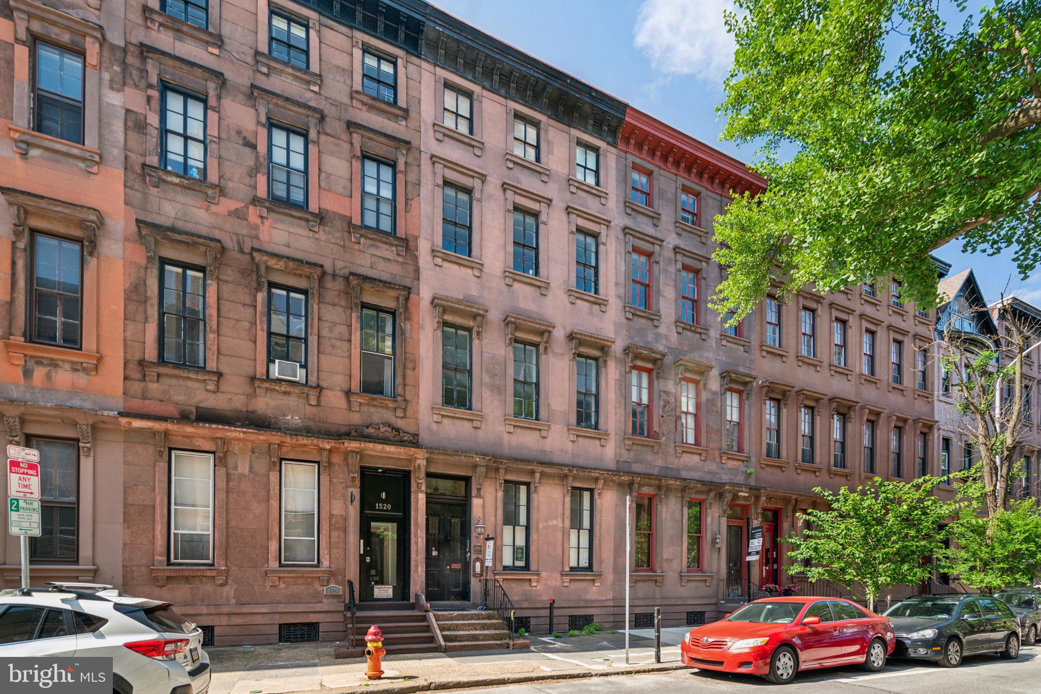 RITTENHOUSE SQUARE - Residential Income