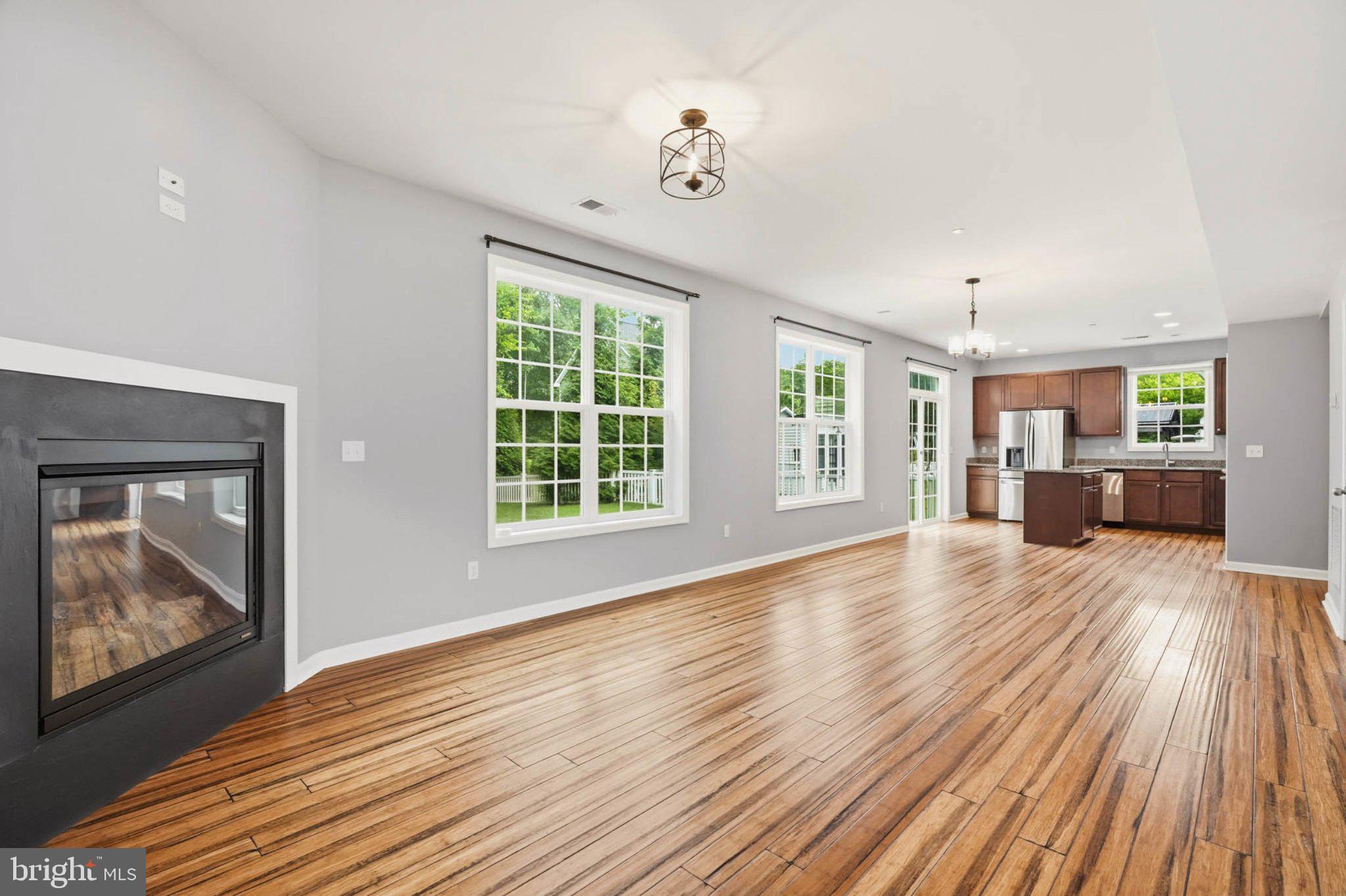 ELKS LANDING - Residential