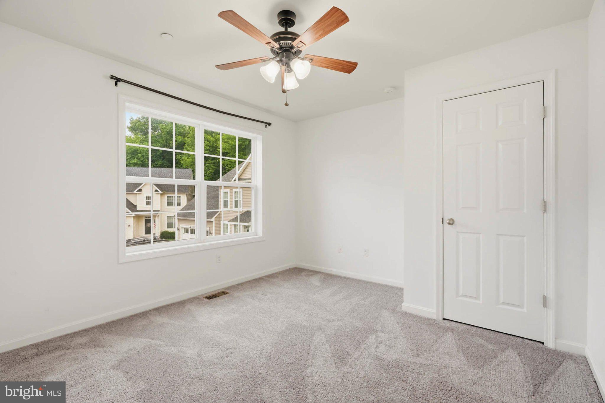 ELKS LANDING - Residential