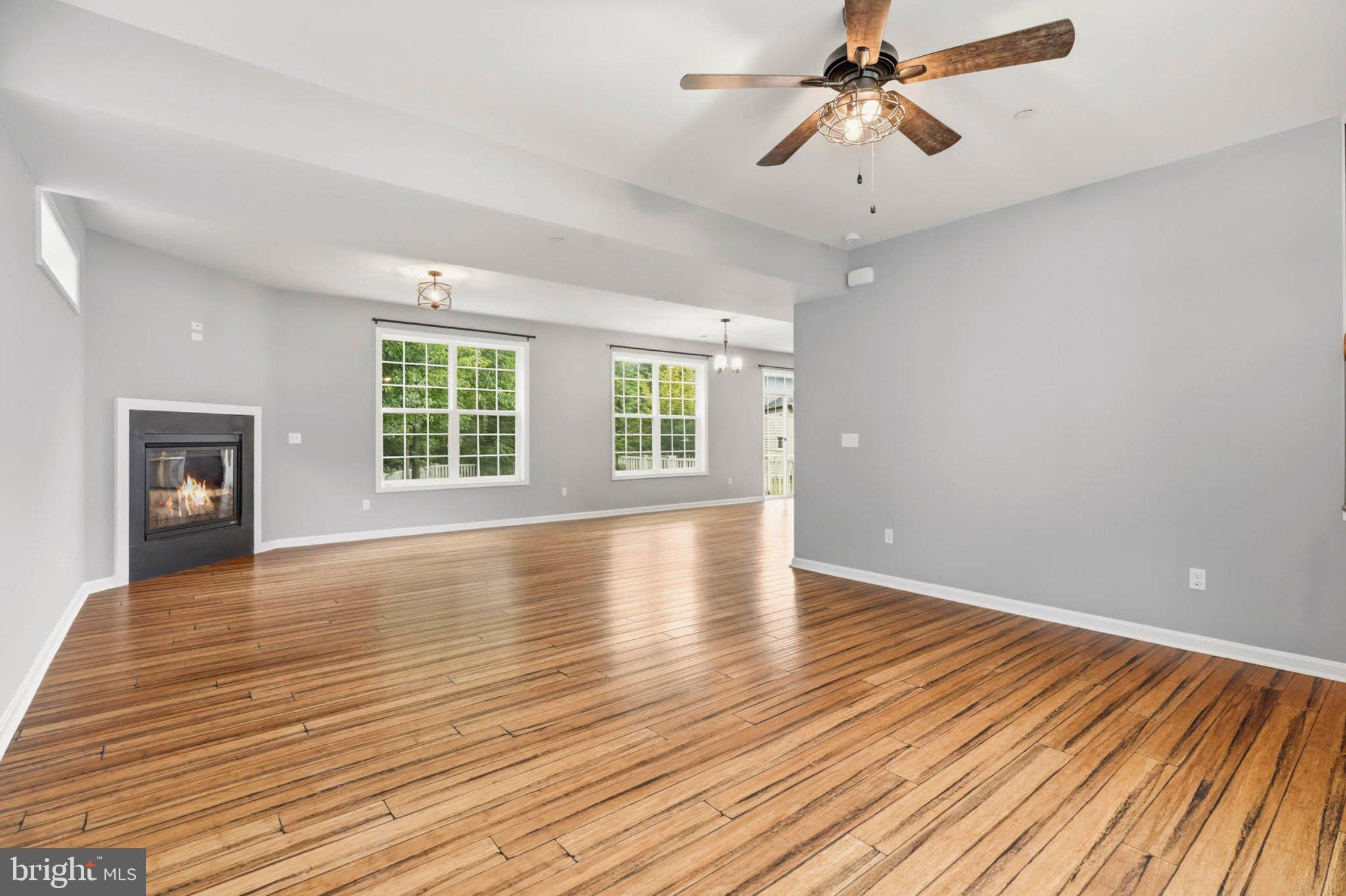 ELKS LANDING - Residential