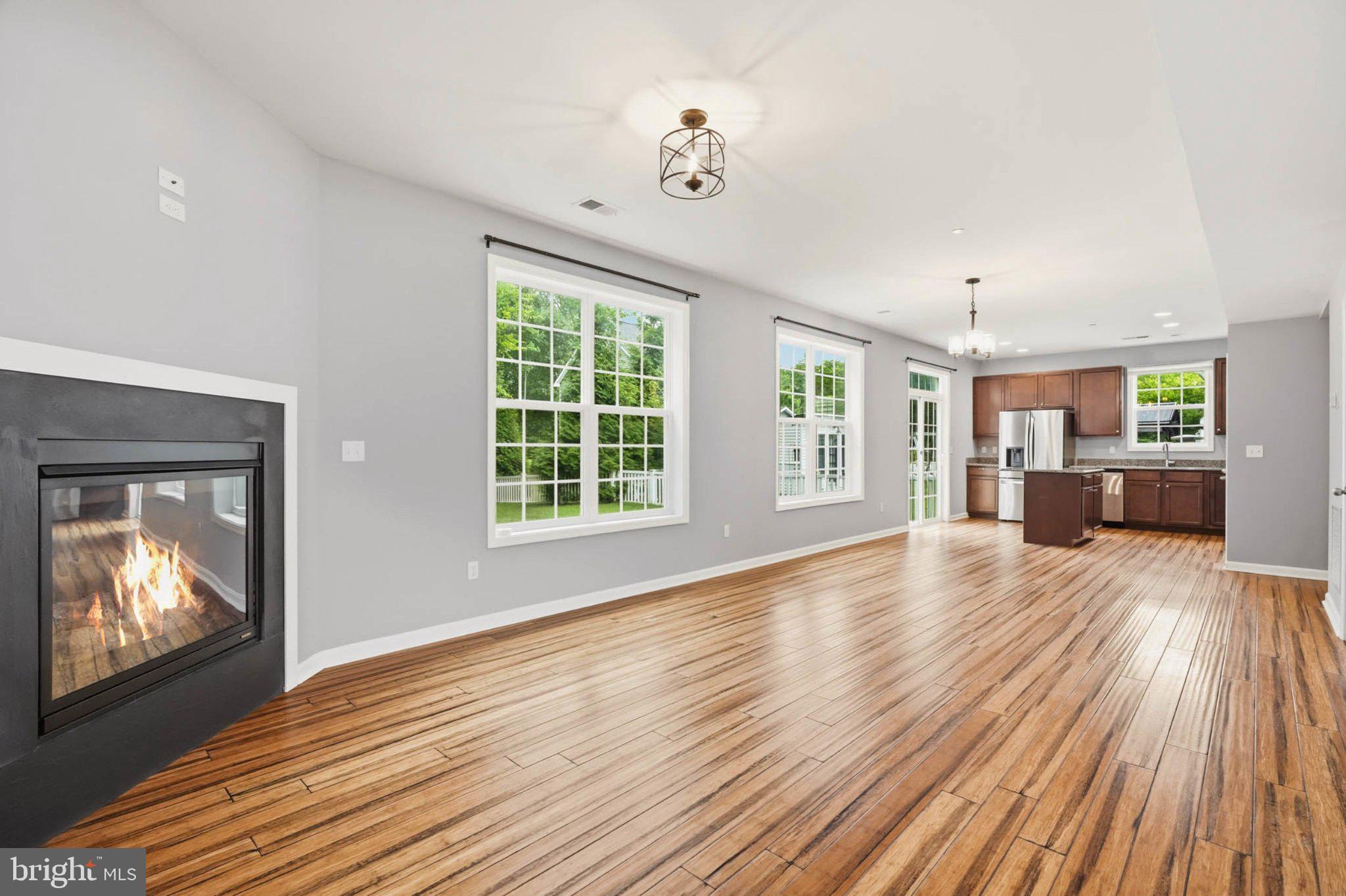 ELKS LANDING - Residential