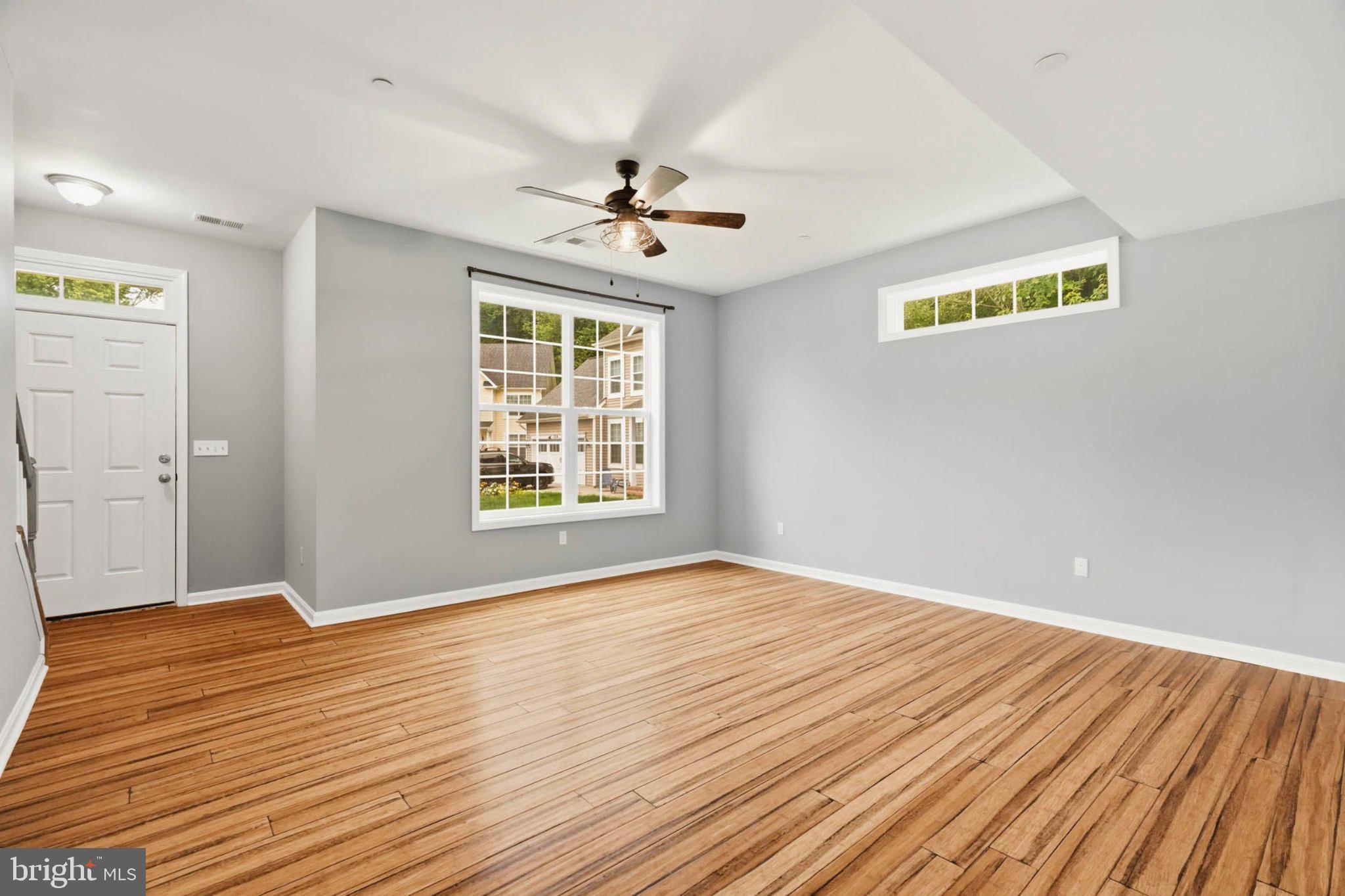 ELKS LANDING - Residential
