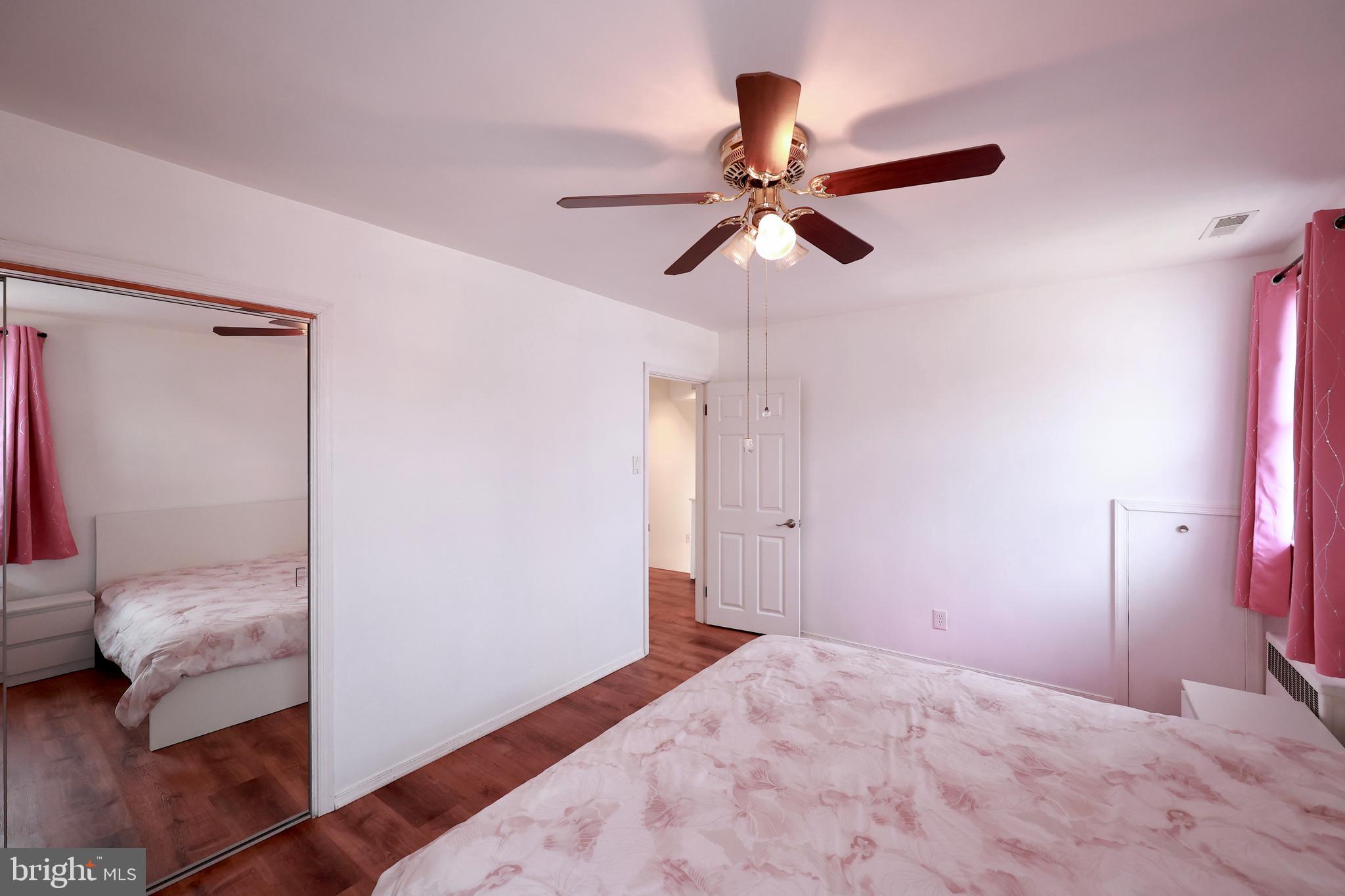 PHILADELPHIA (NORTHEAST) - Residential