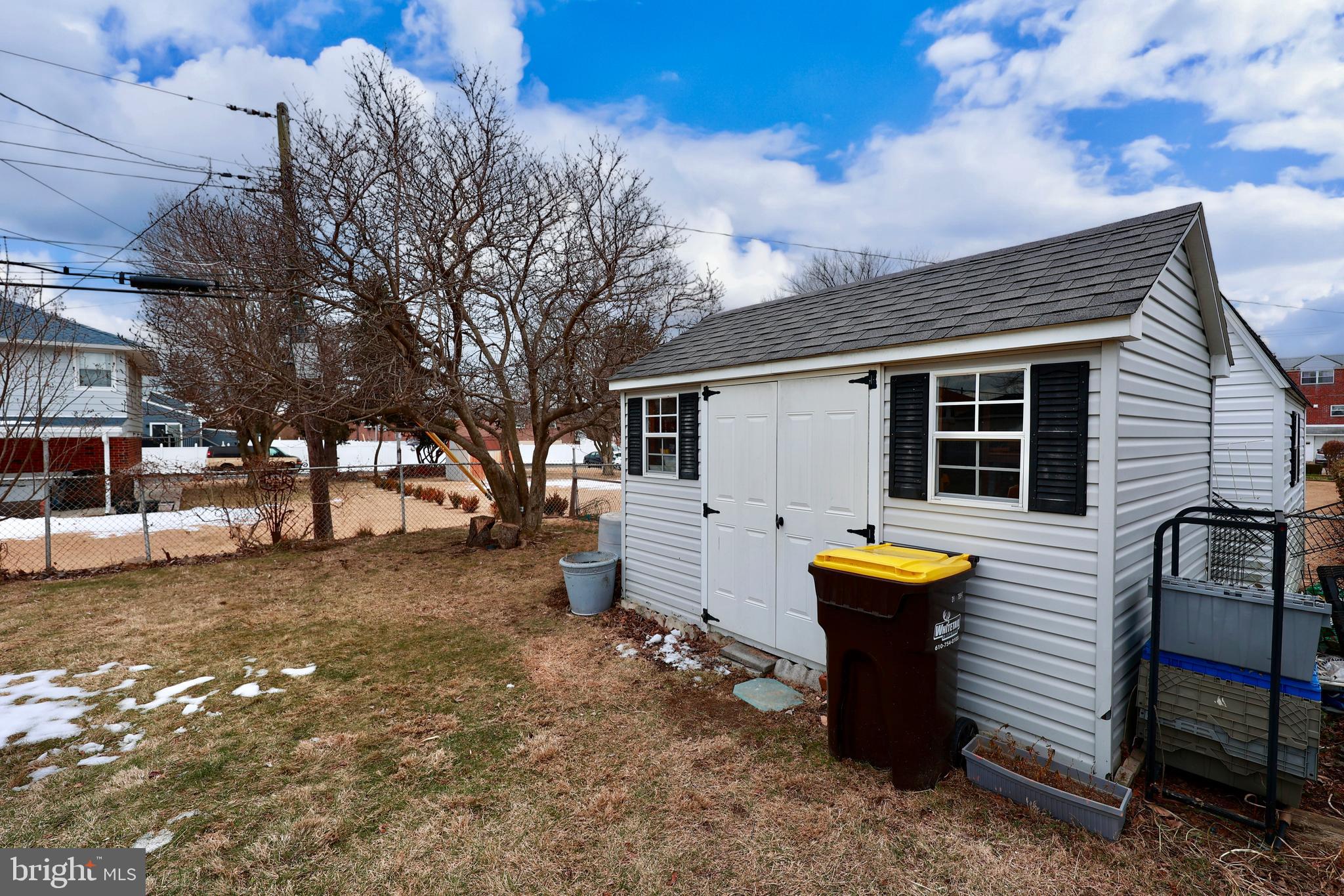 PHILADELPHIA (NORTHEAST) - Residential