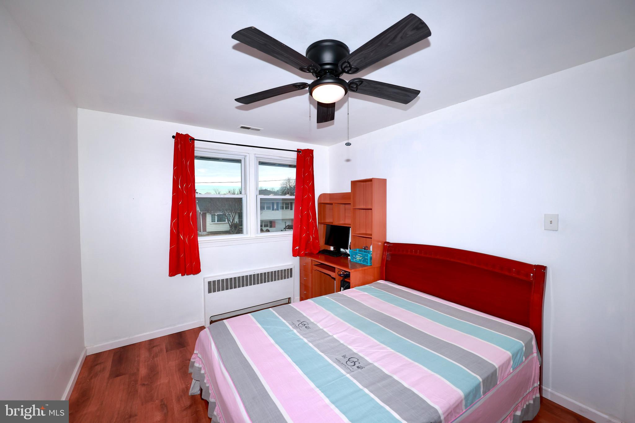PHILADELPHIA (NORTHEAST) - Residential