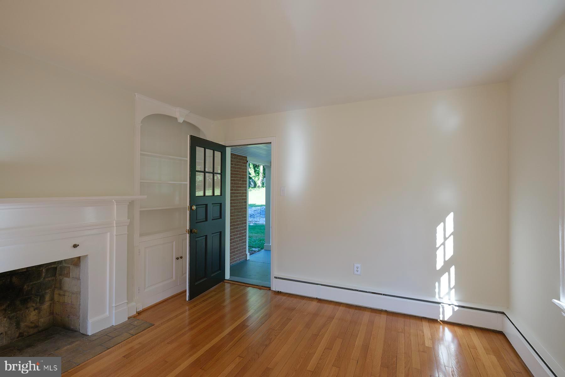 NORTH END - Residential