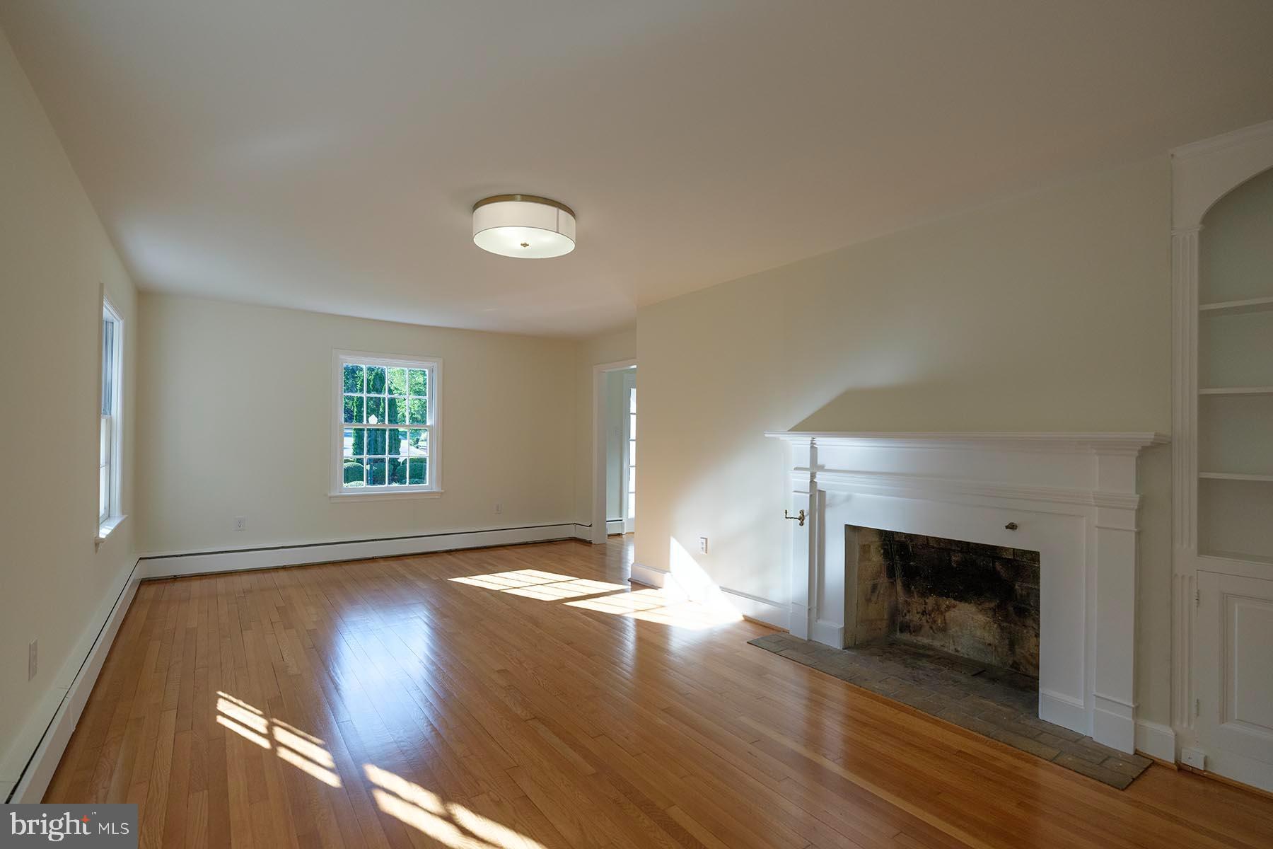 NORTH END - Residential
