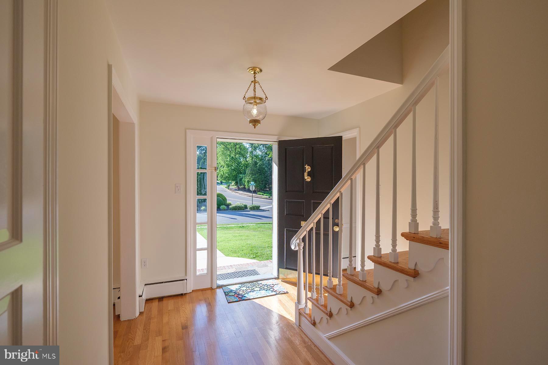 NORTH END - Residential