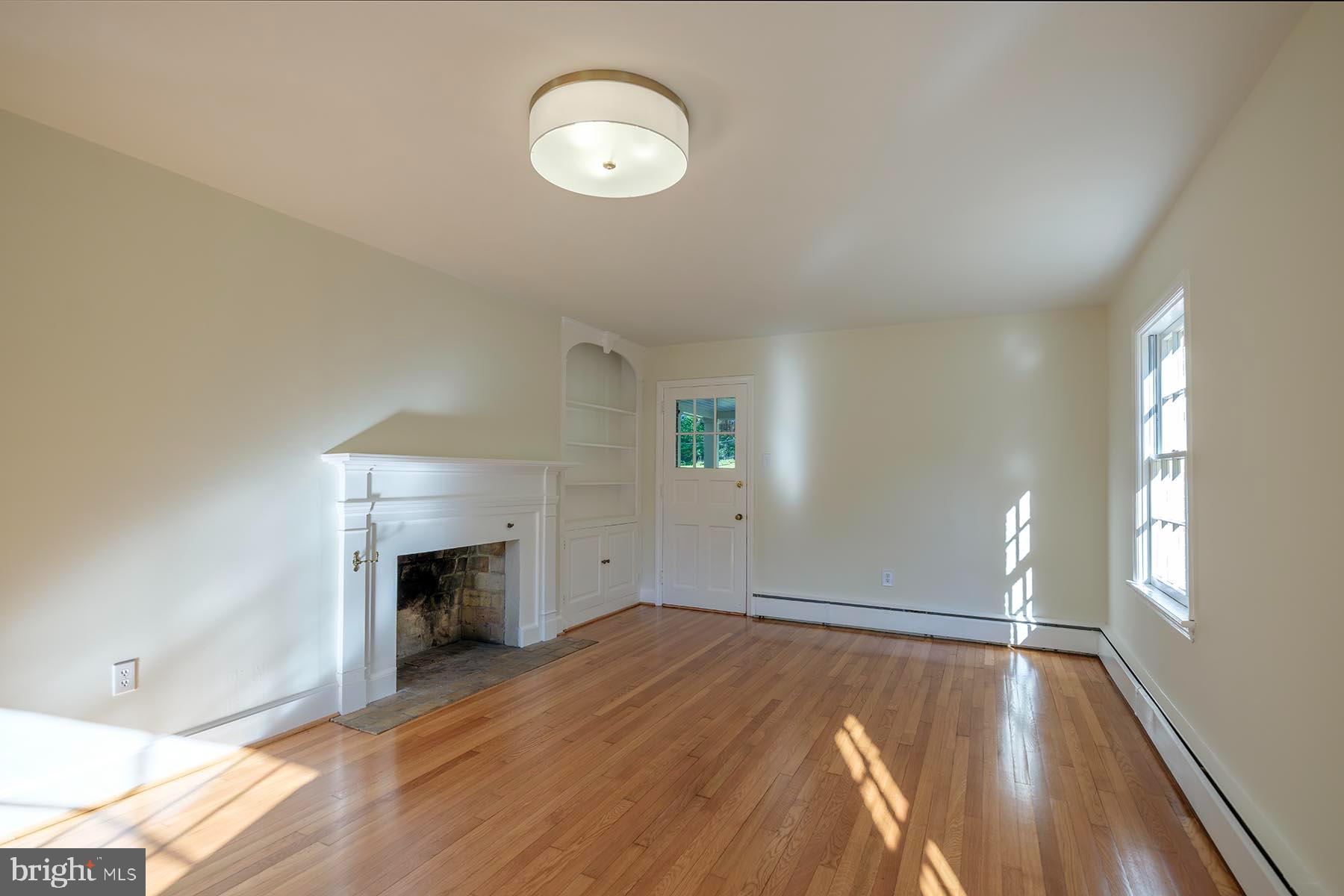 NORTH END - Residential