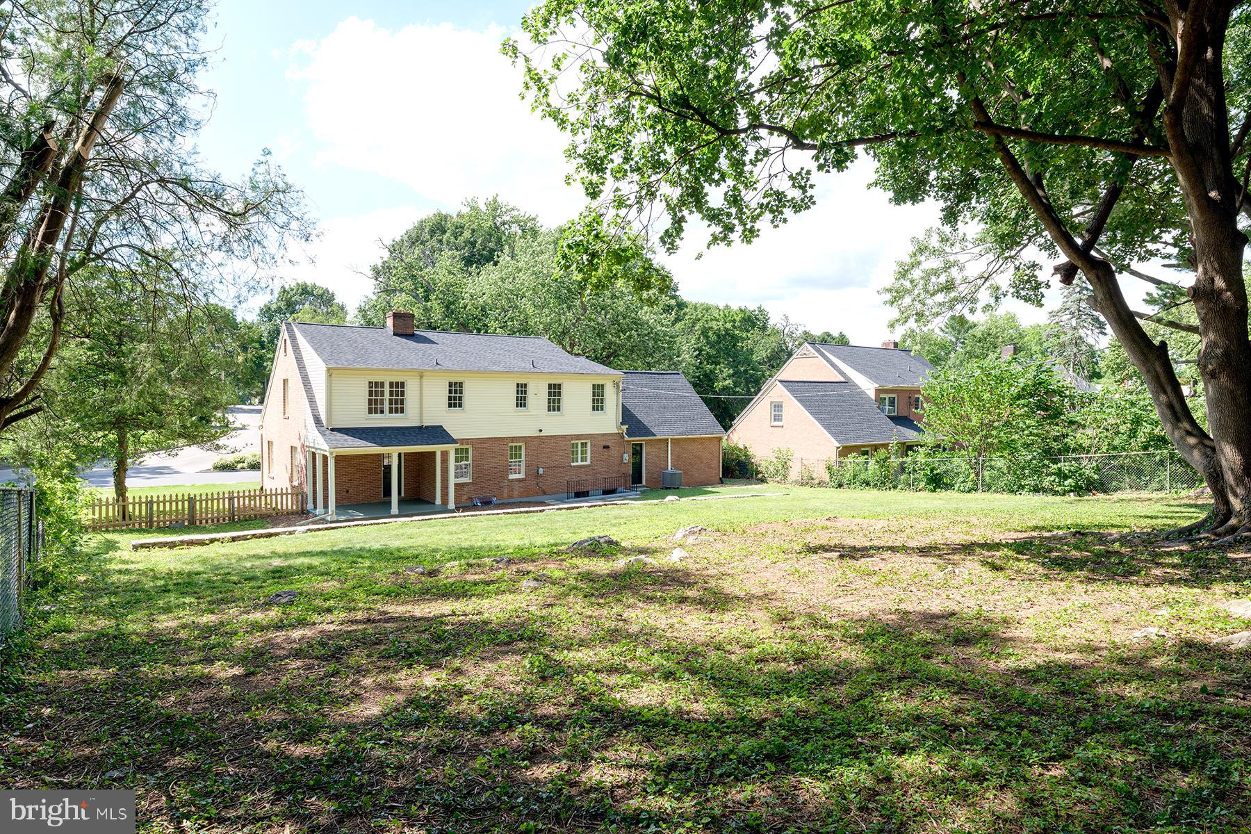 NORTH END - Residential