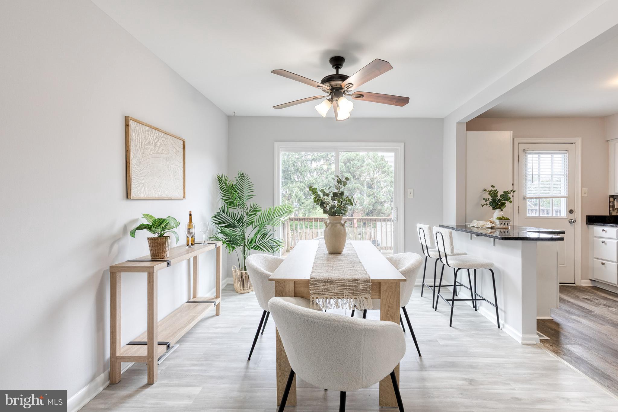 ELIZABETHS LANDING - Residential