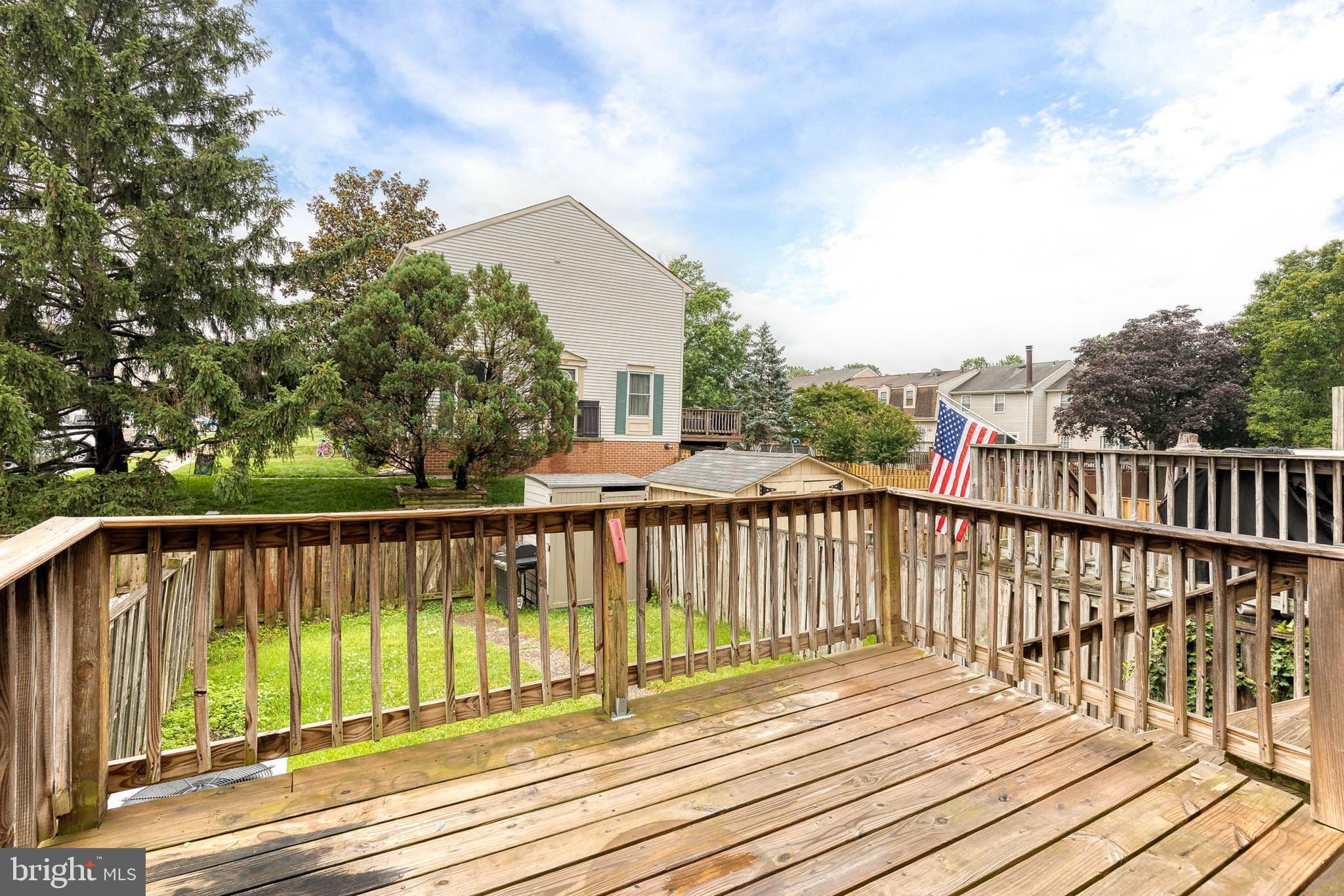 ELIZABETHS LANDING - Residential