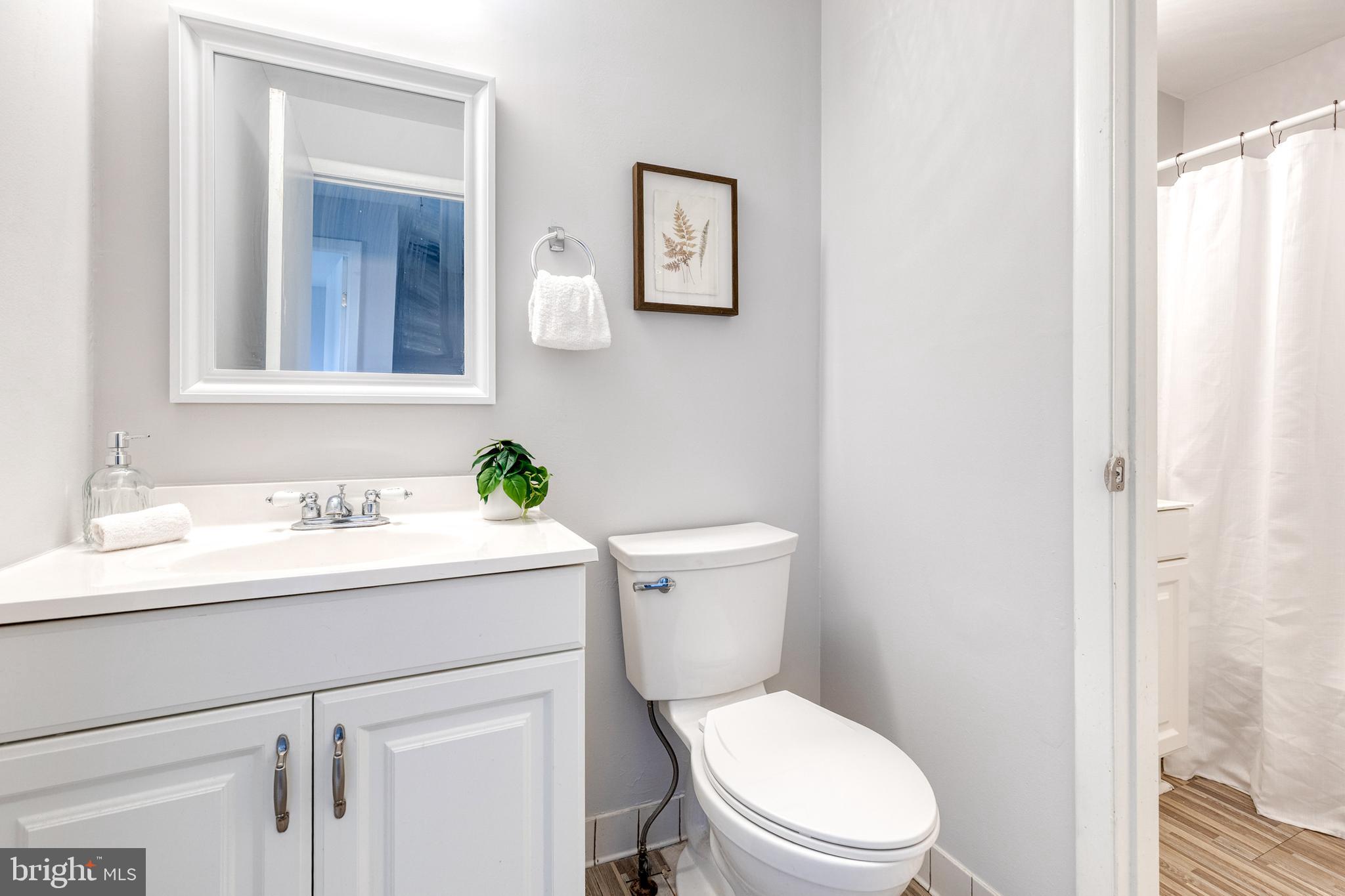 ELIZABETHS LANDING - Residential