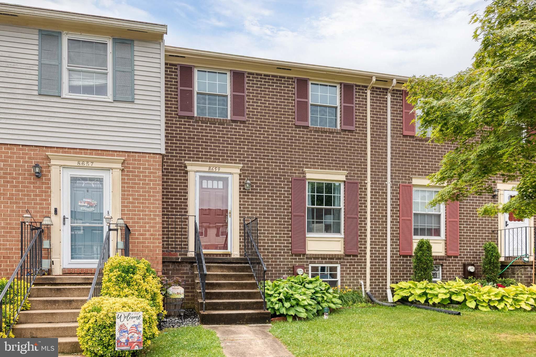 ELIZABETHS LANDING - Residential