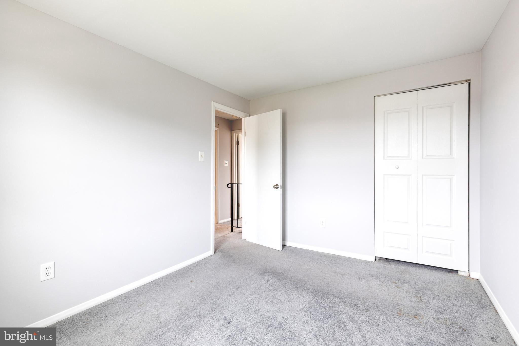 ELIZABETHS LANDING - Residential