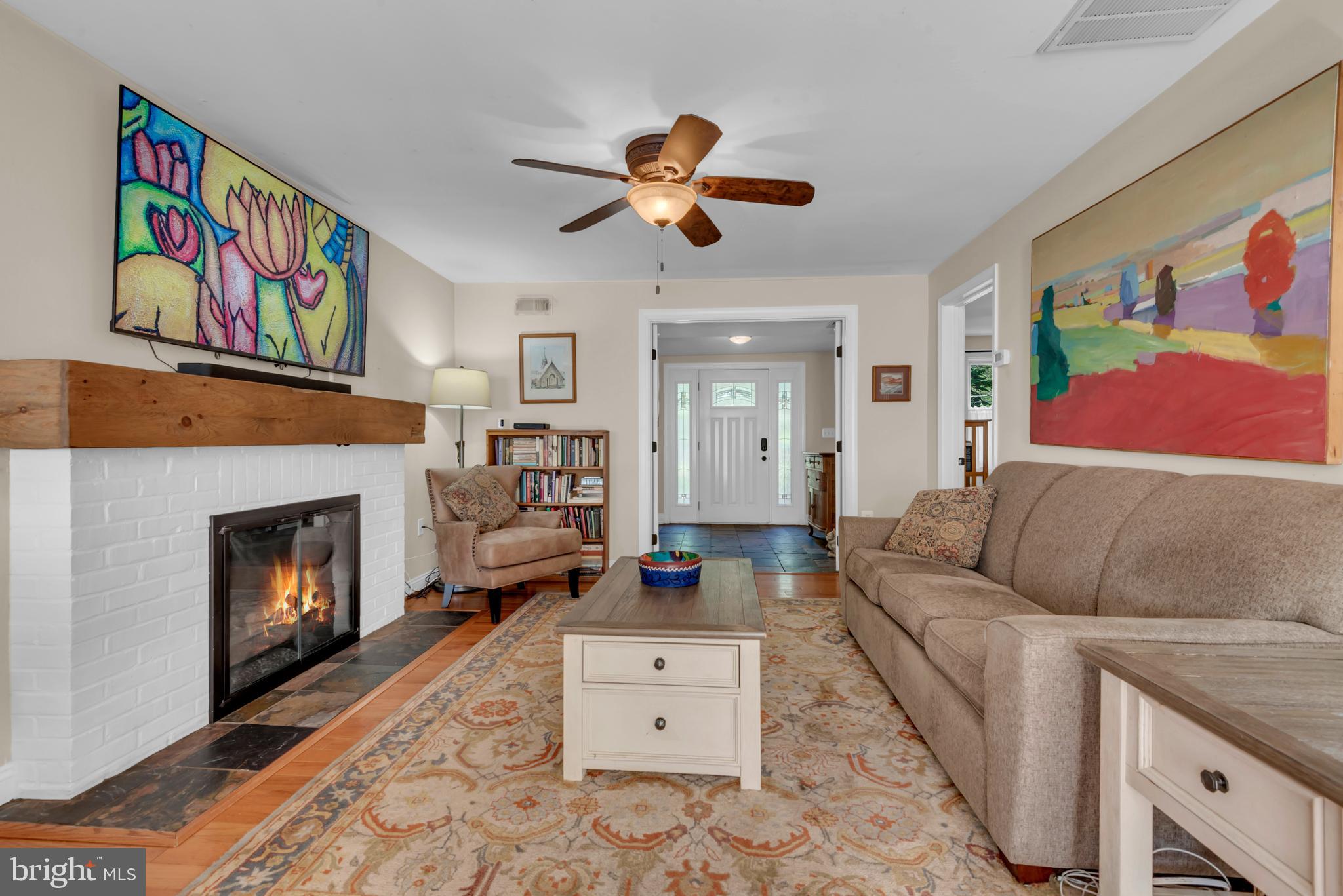 HOLLYWOOD ON SEVERN - Residential