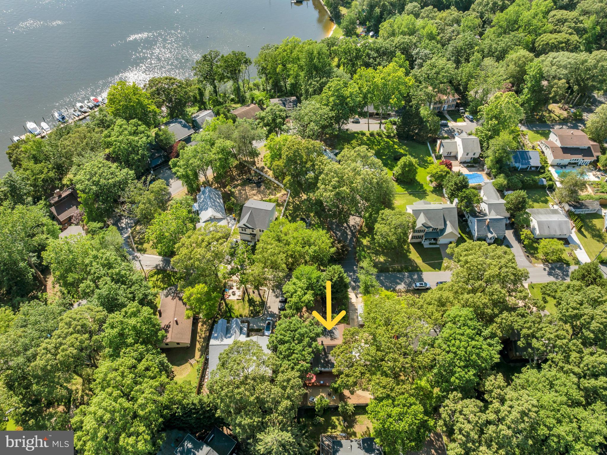 HOLLYWOOD ON SEVERN - Residential