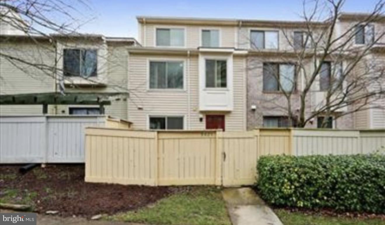 Spacious & Updated 4-Level Townhouse in Montgomery Village!

Discover this beautifully maintained 3-bedroom, 2.5-bathroom townhouse in the heart of Overlea, Montgomery Village! With four levels of living space, this home offers plenty of room to spread out.

Enjoy luxury vinyl flooring, like-new appliances, neutral paint, and upgraded carpet throughout.  This home has been deep cleaned inside out with fresh paint throughout.  The exterior features attractive hardscaping, and you’ll have the convenience of two reserved parking spaces.

Located in a vibrant community with pools, tennis courts, paddle boating, a recreation center, and scenic walking paths, this home provides both comfort and convenience.

Owner prefers no pets but will consider with excellent credit and payment history.

Don’t miss this opportunity—schedule a tour today! Available 6/1/25