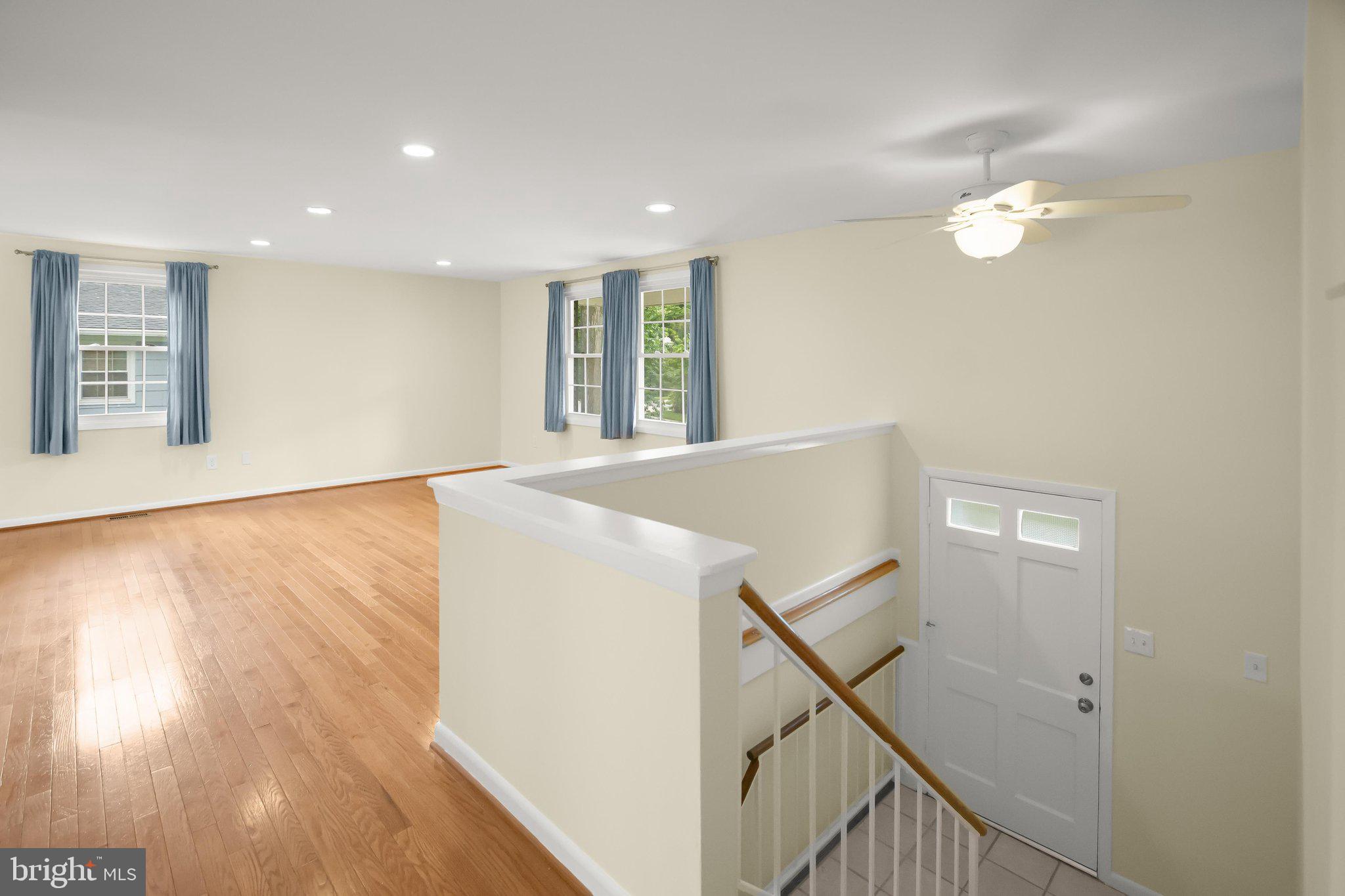 COLUMBIA TOWN CENTER - Residential