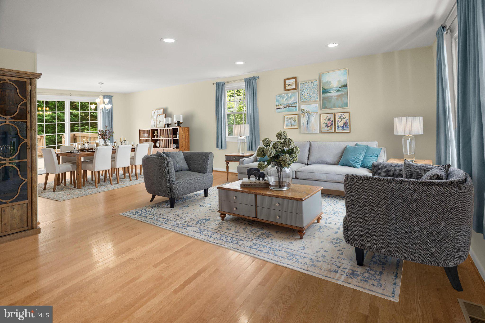 COLUMBIA TOWN CENTER - Residential