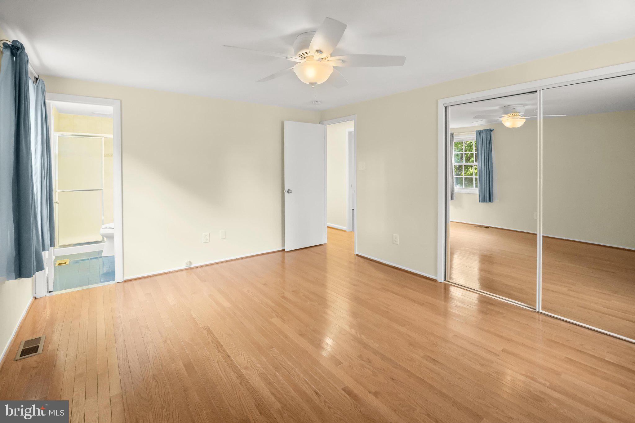 COLUMBIA TOWN CENTER - Residential