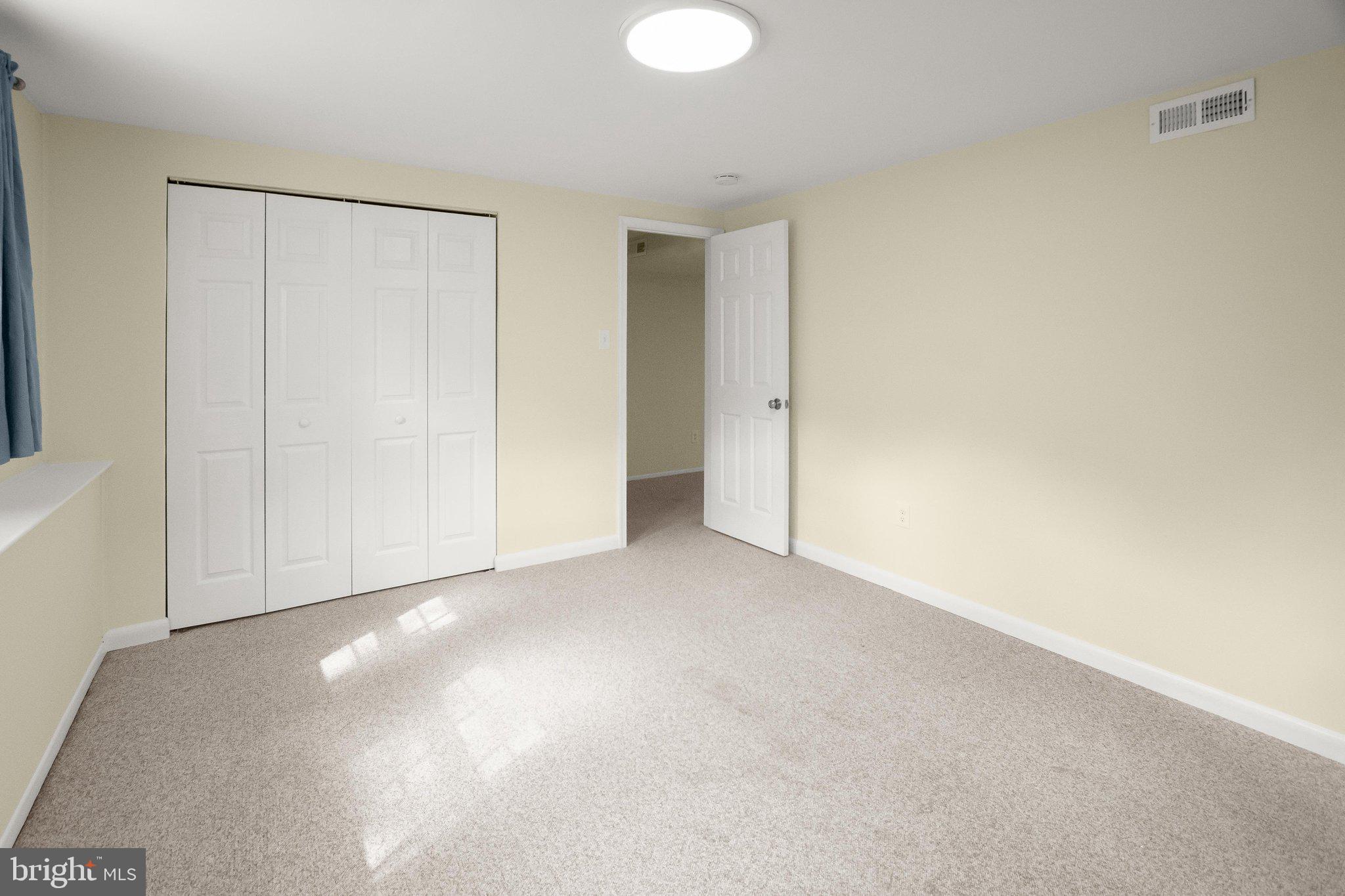 COLUMBIA TOWN CENTER - Residential