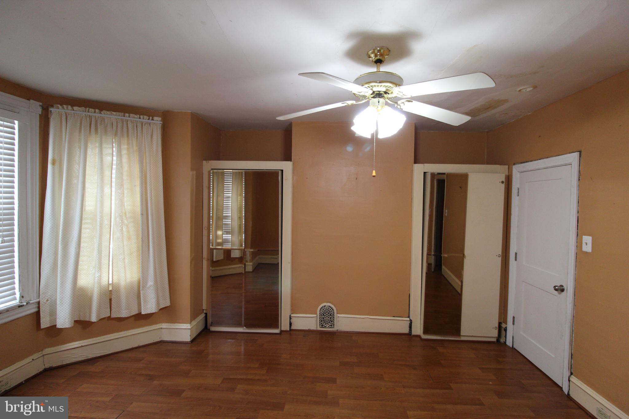 COBBS CREEK - Residential