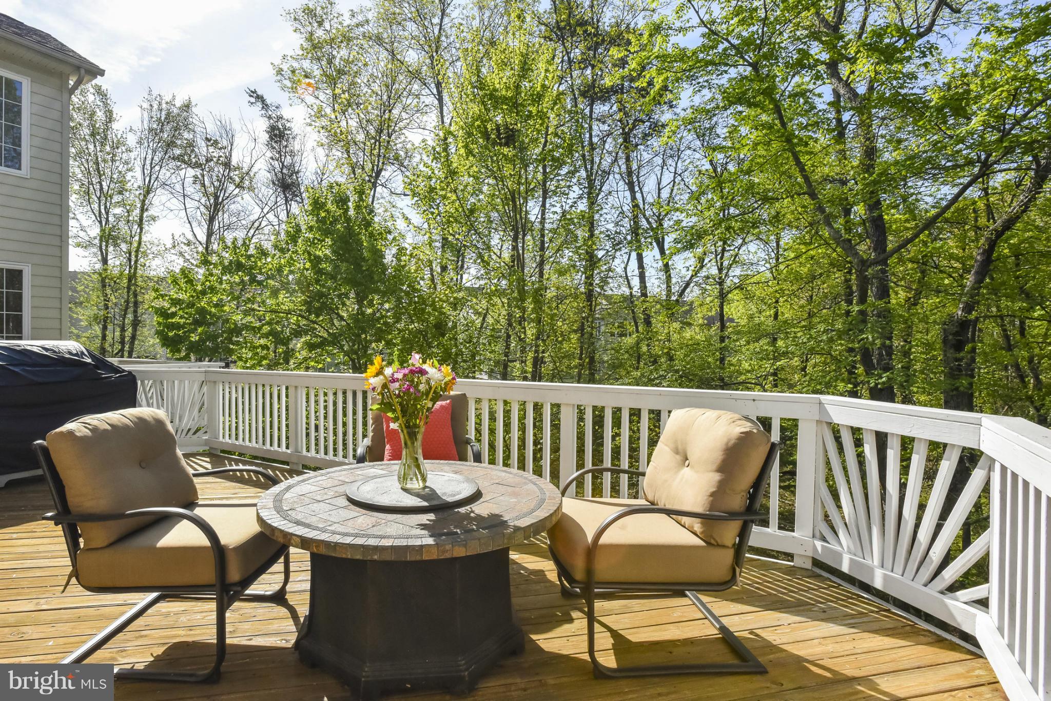 BELMONT COUNTRY CLUB - Residential Lease