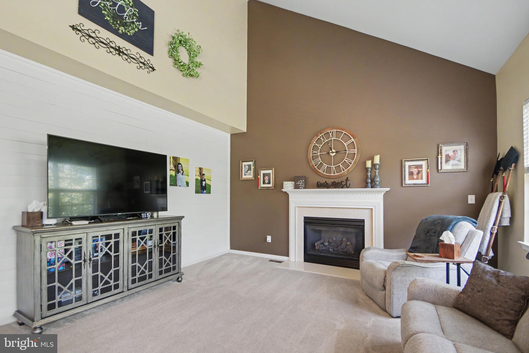 WINDY CREEK - Residential