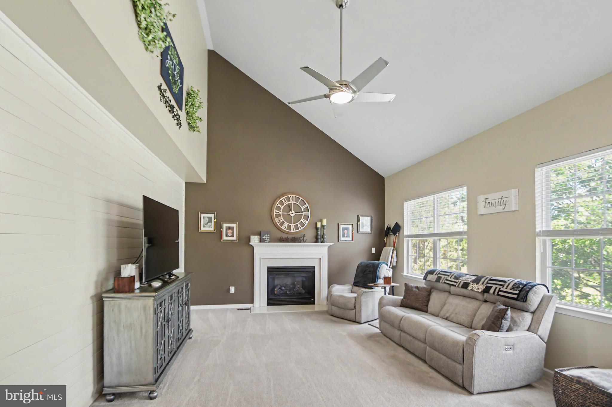 WINDY CREEK - Residential