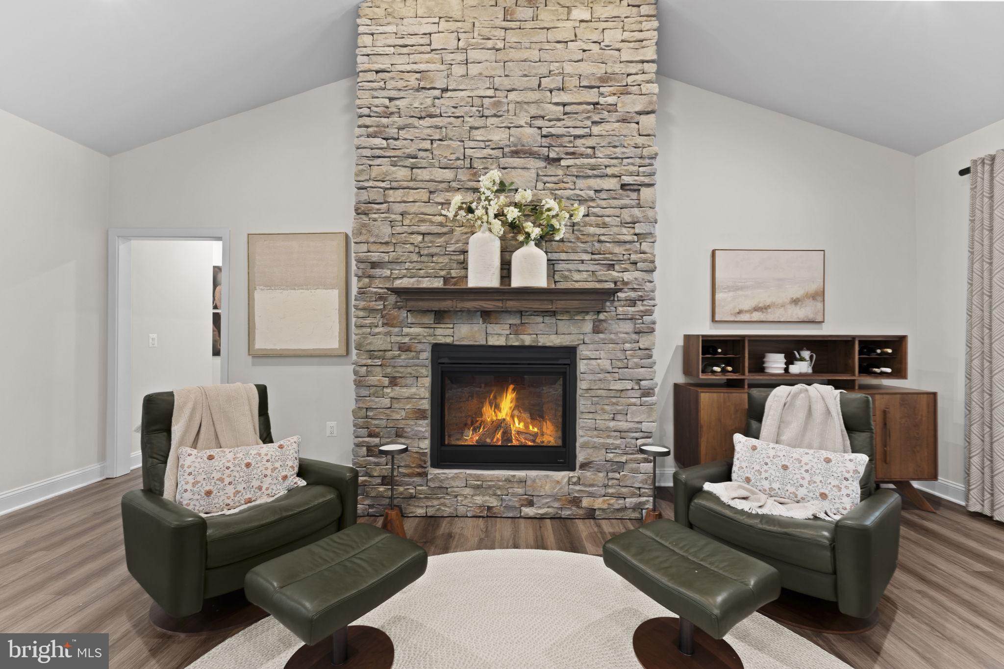 THE RESERVE AT FALLEN OAKS - Residential