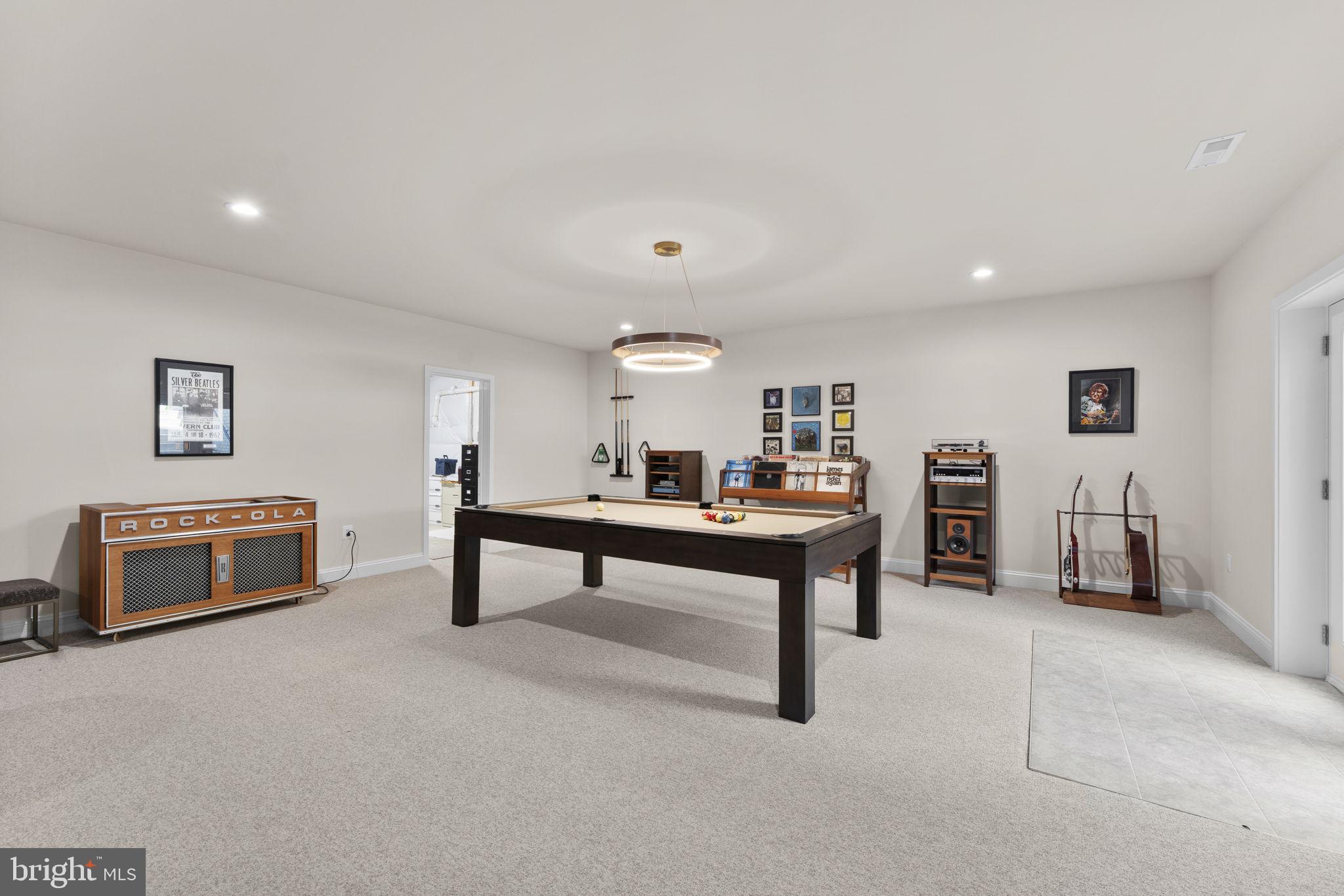 THE RESERVE AT FALLEN OAKS - Residential