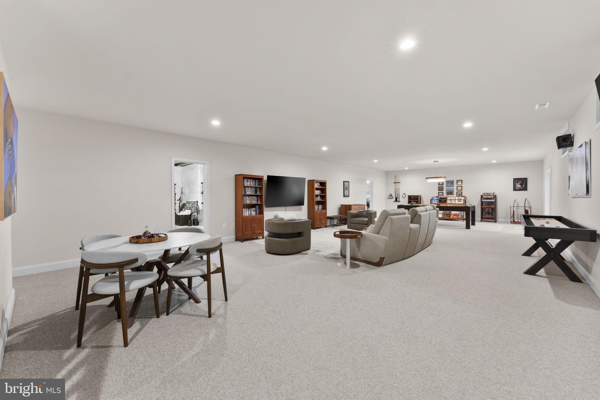 THE RESERVE AT FALLEN OAKS - Residential