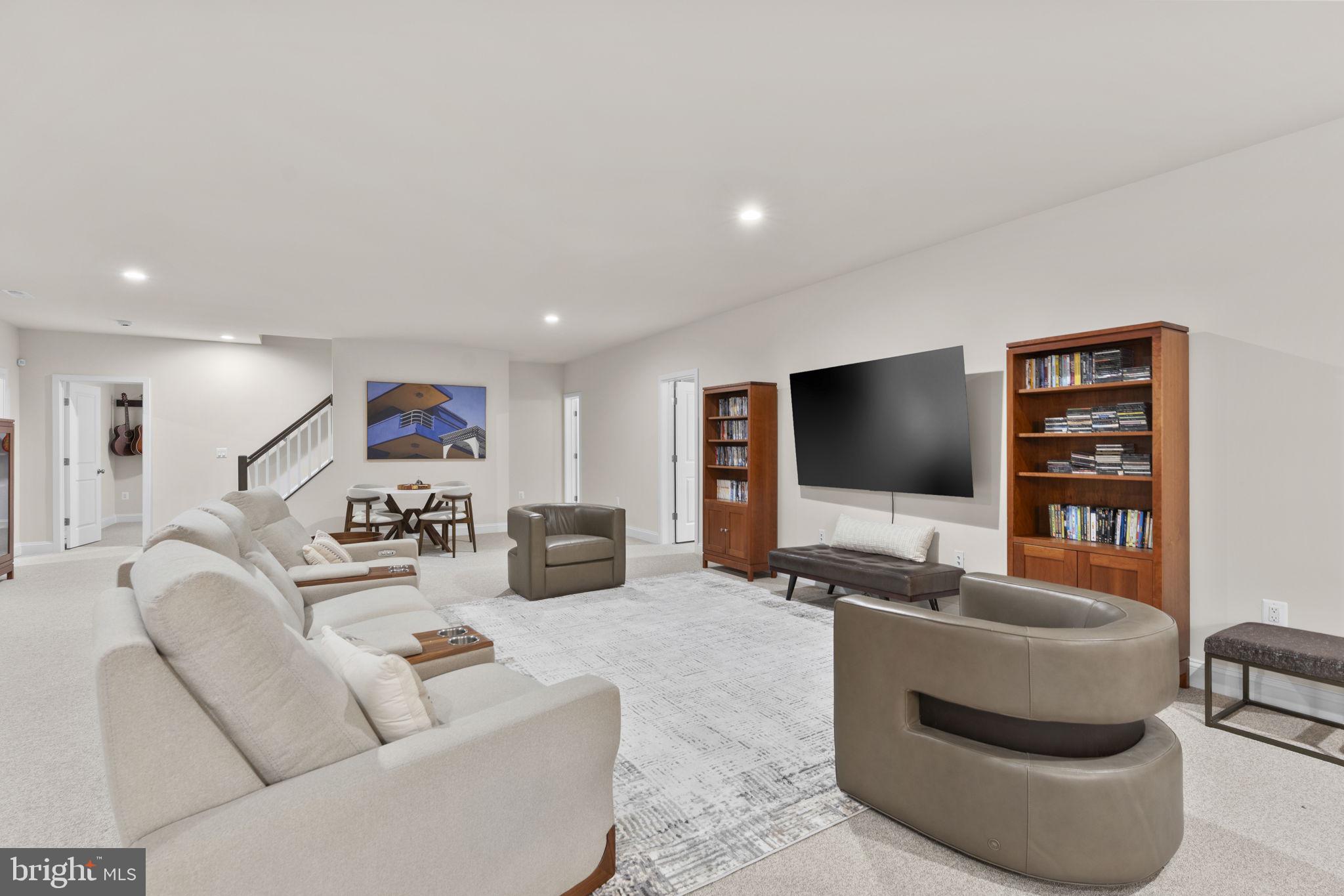 THE RESERVE AT FALLEN OAKS - Residential